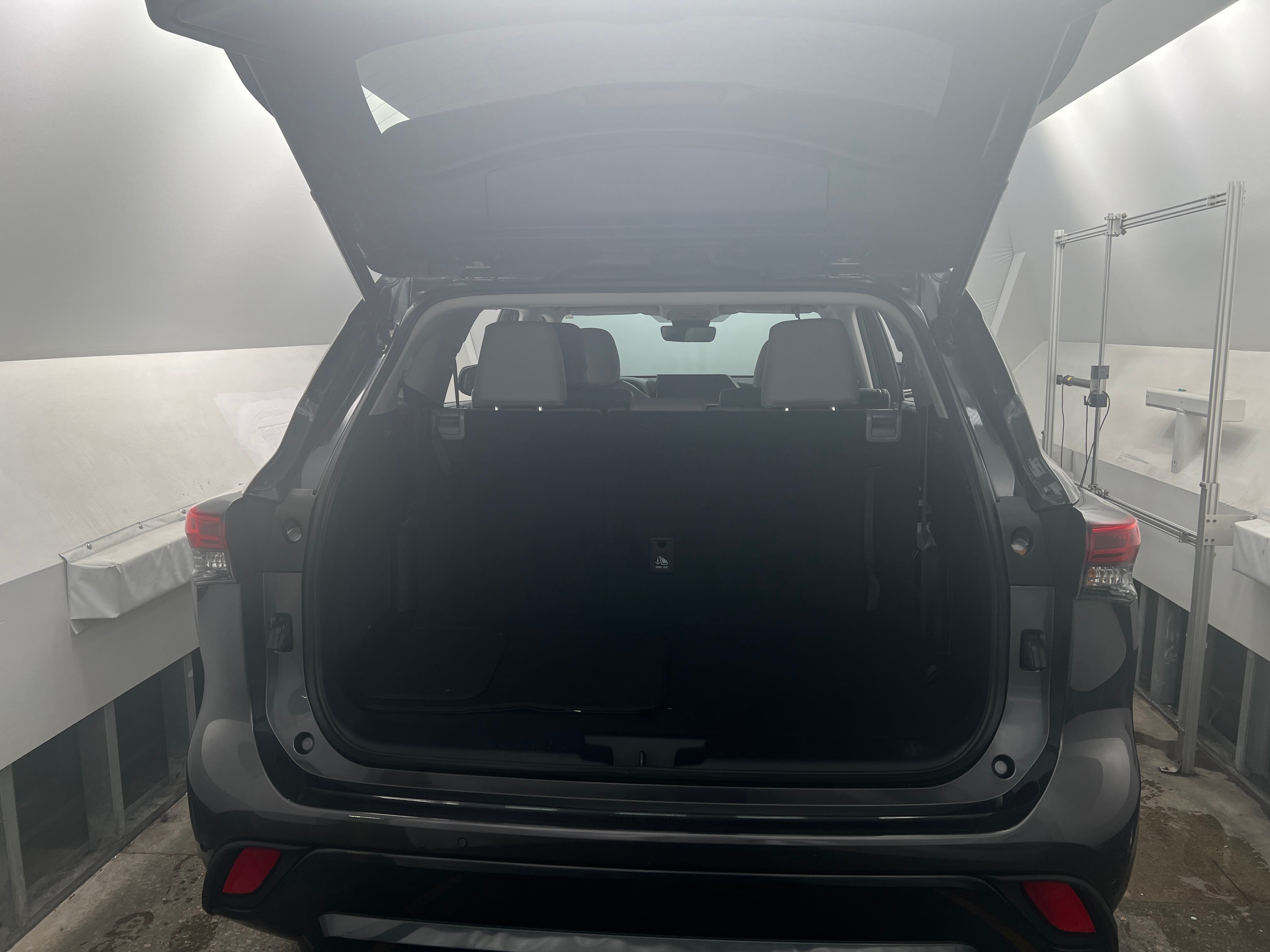 2023 Toyota Highlander Limited 6
