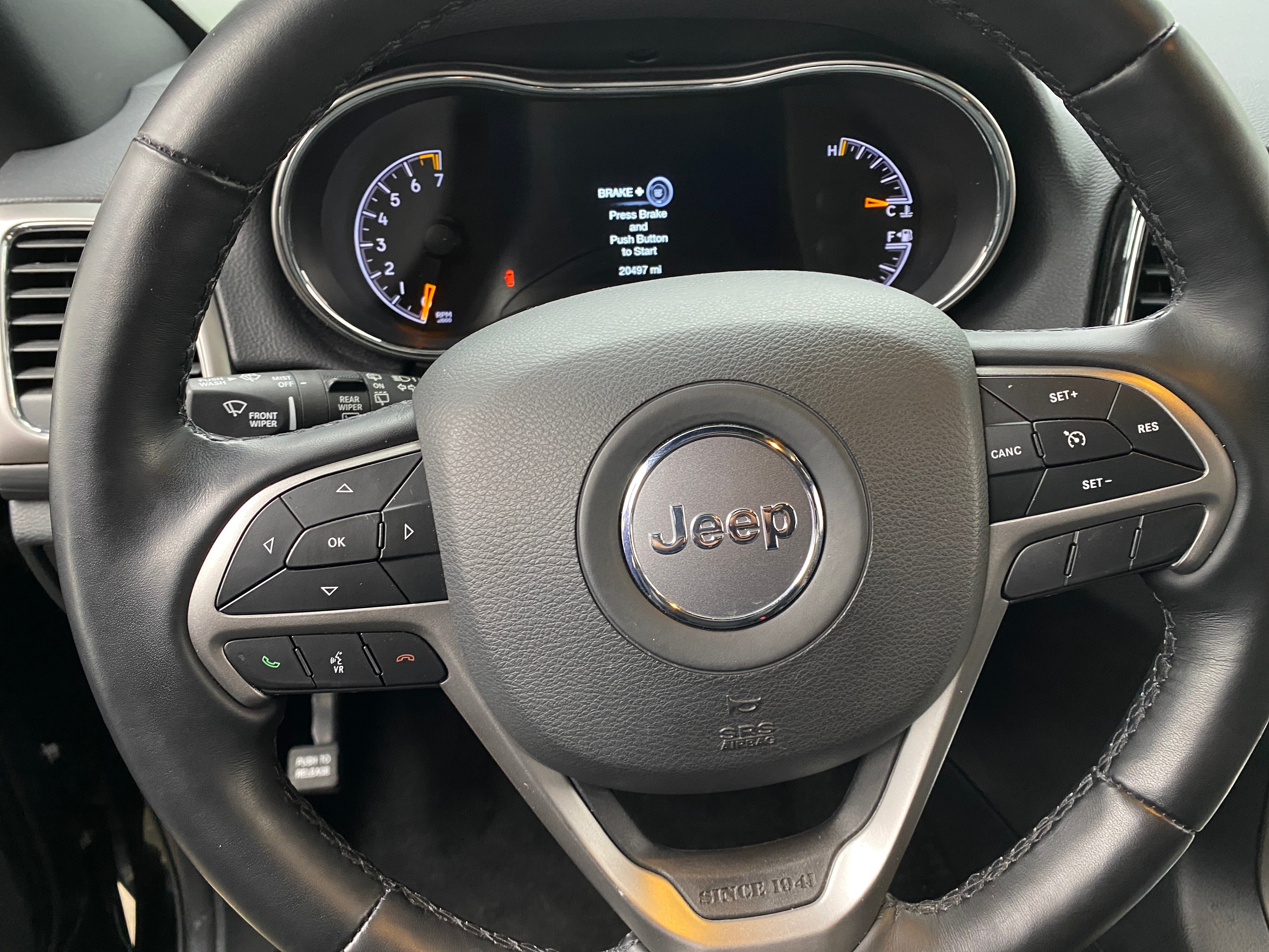 2022 Jeep Grand Cherokee Laredo 4