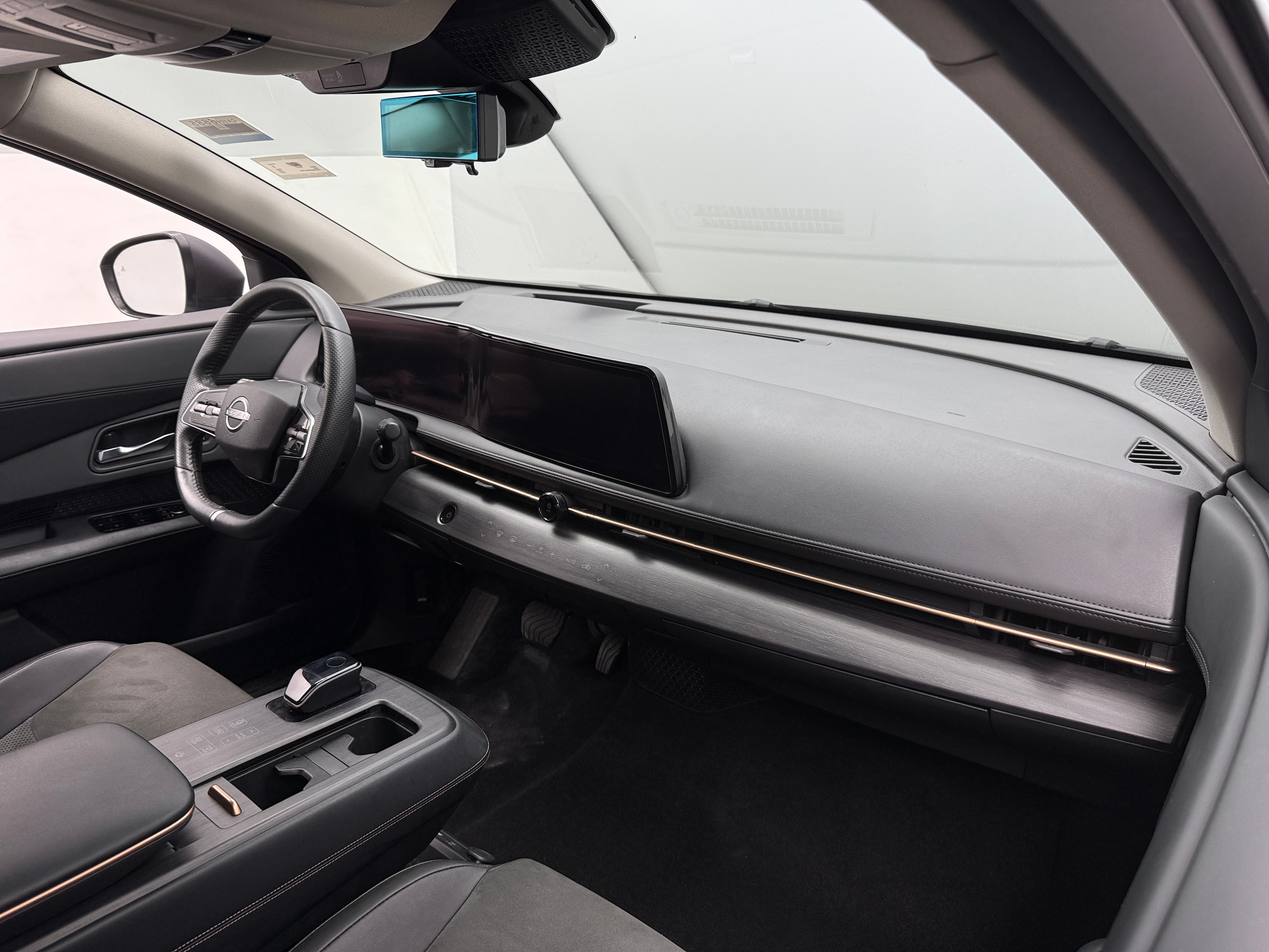 2023 Nissan Ariya Empower+ 2