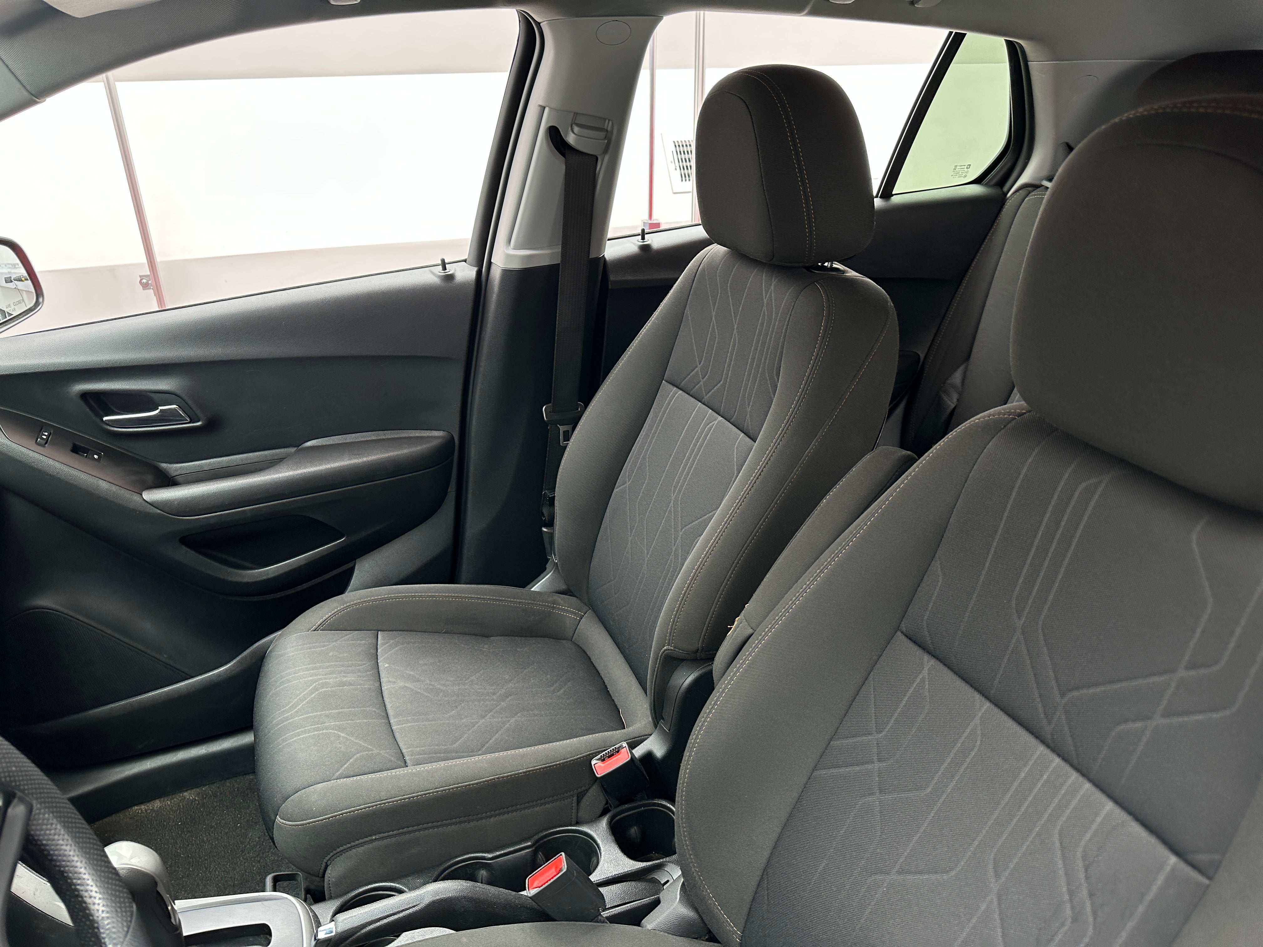 2020 Chevrolet Trax LT 2