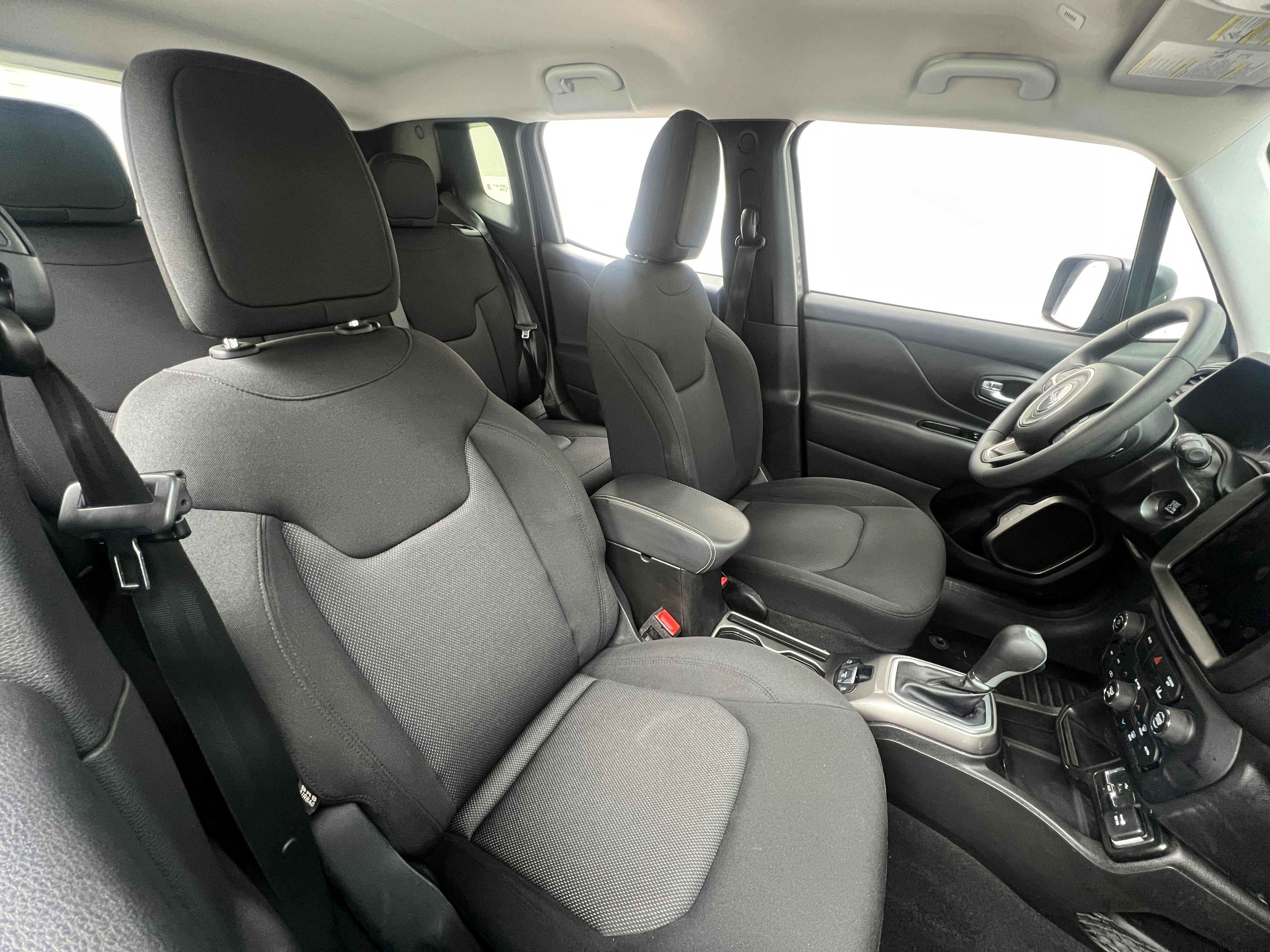 2022 Jeep Renegade Sport 2