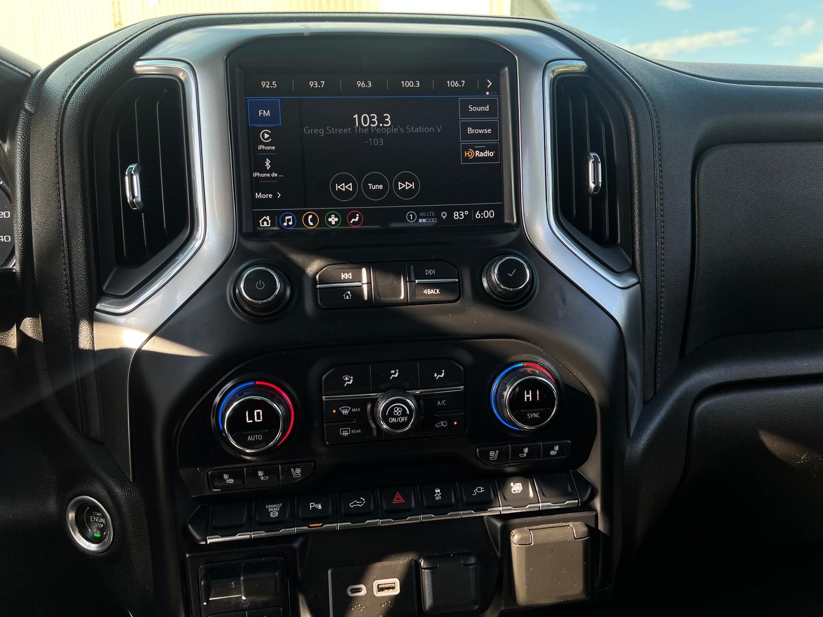Thumbnail: 2021 Chevrolet Silverado 2500 - 3