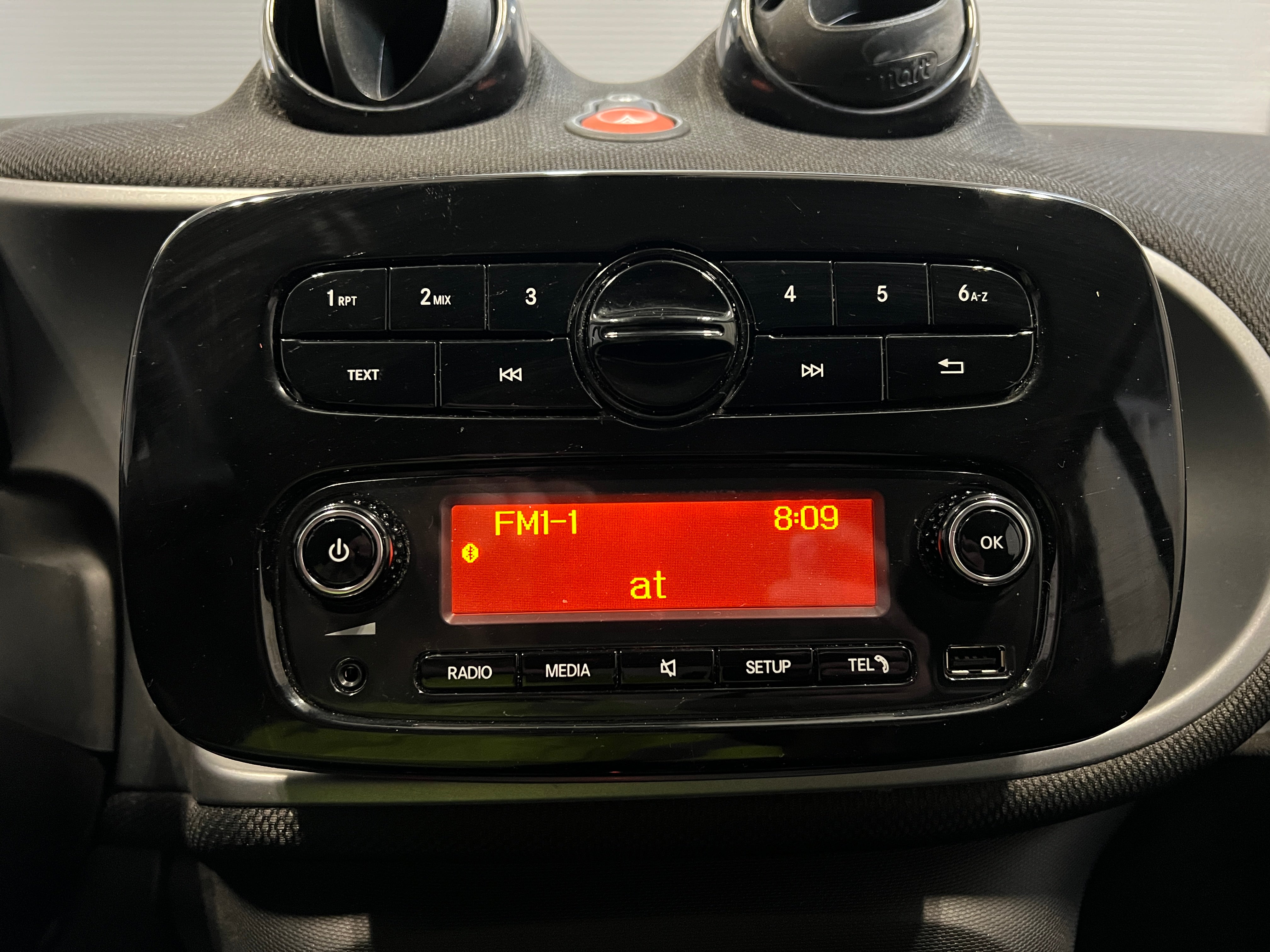 2017 smart fortwo Passion 4