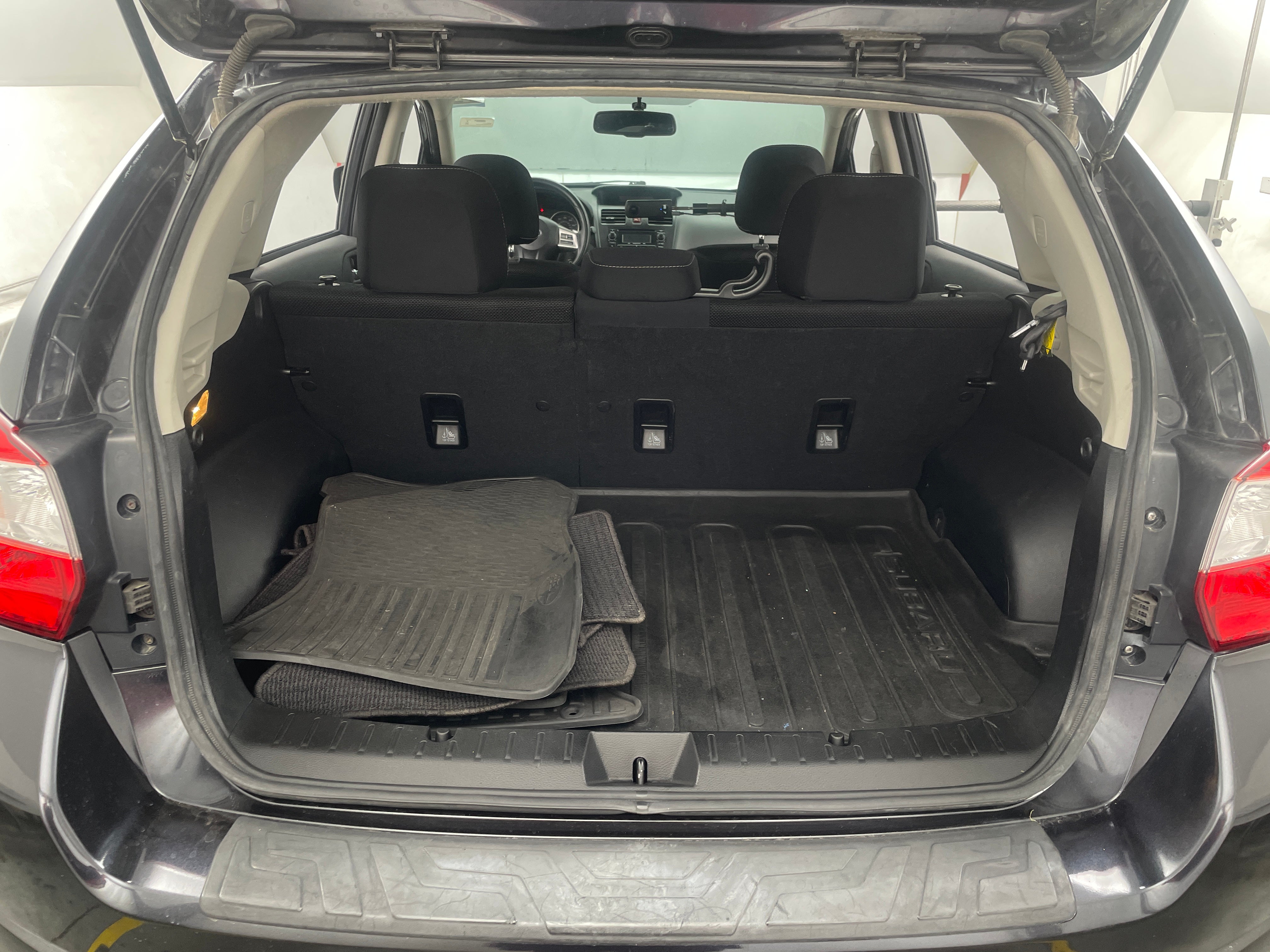 2014 Subaru XV Crosstrek Premium 7