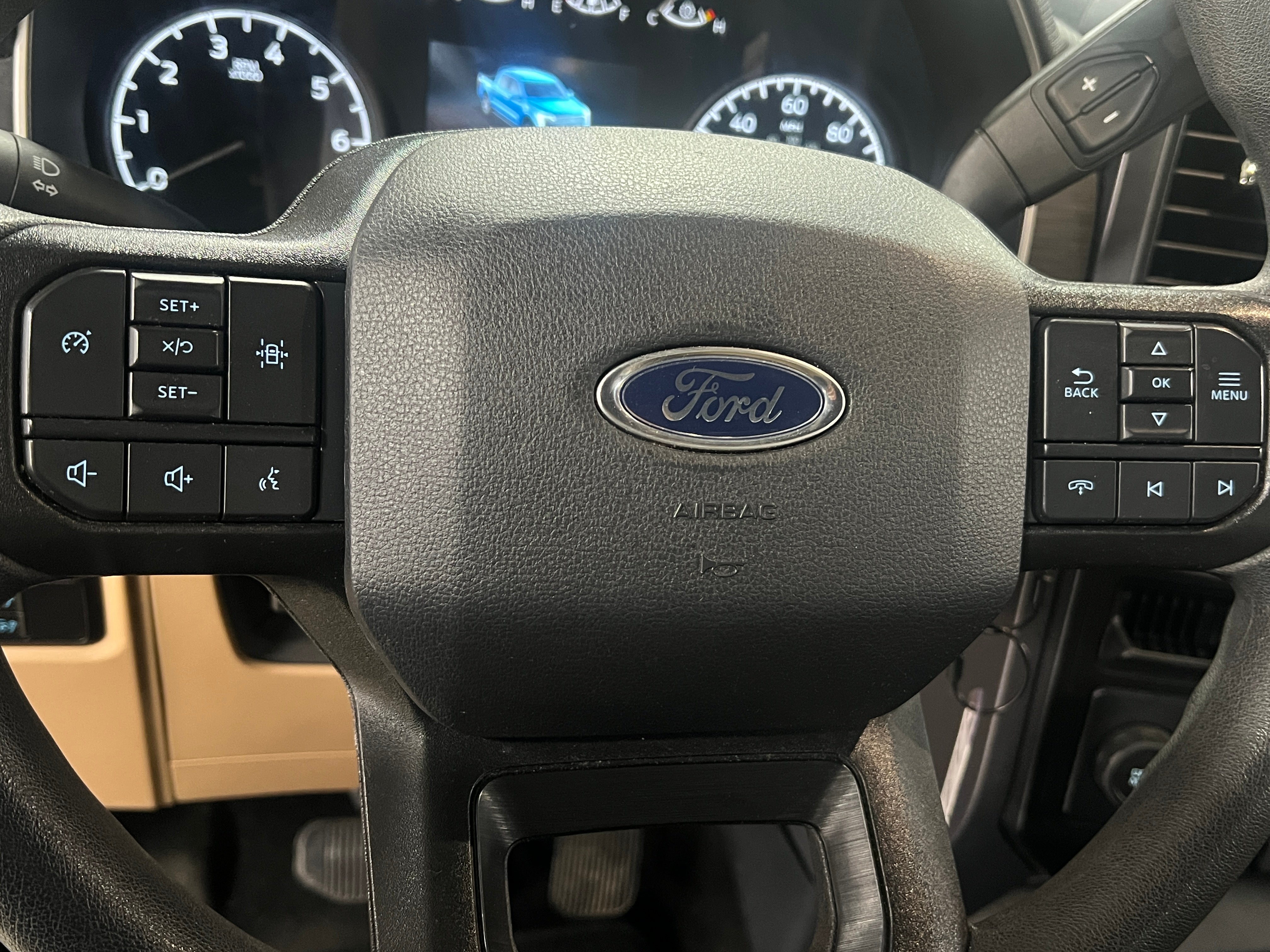 2023 Ford Econoline E-150 5