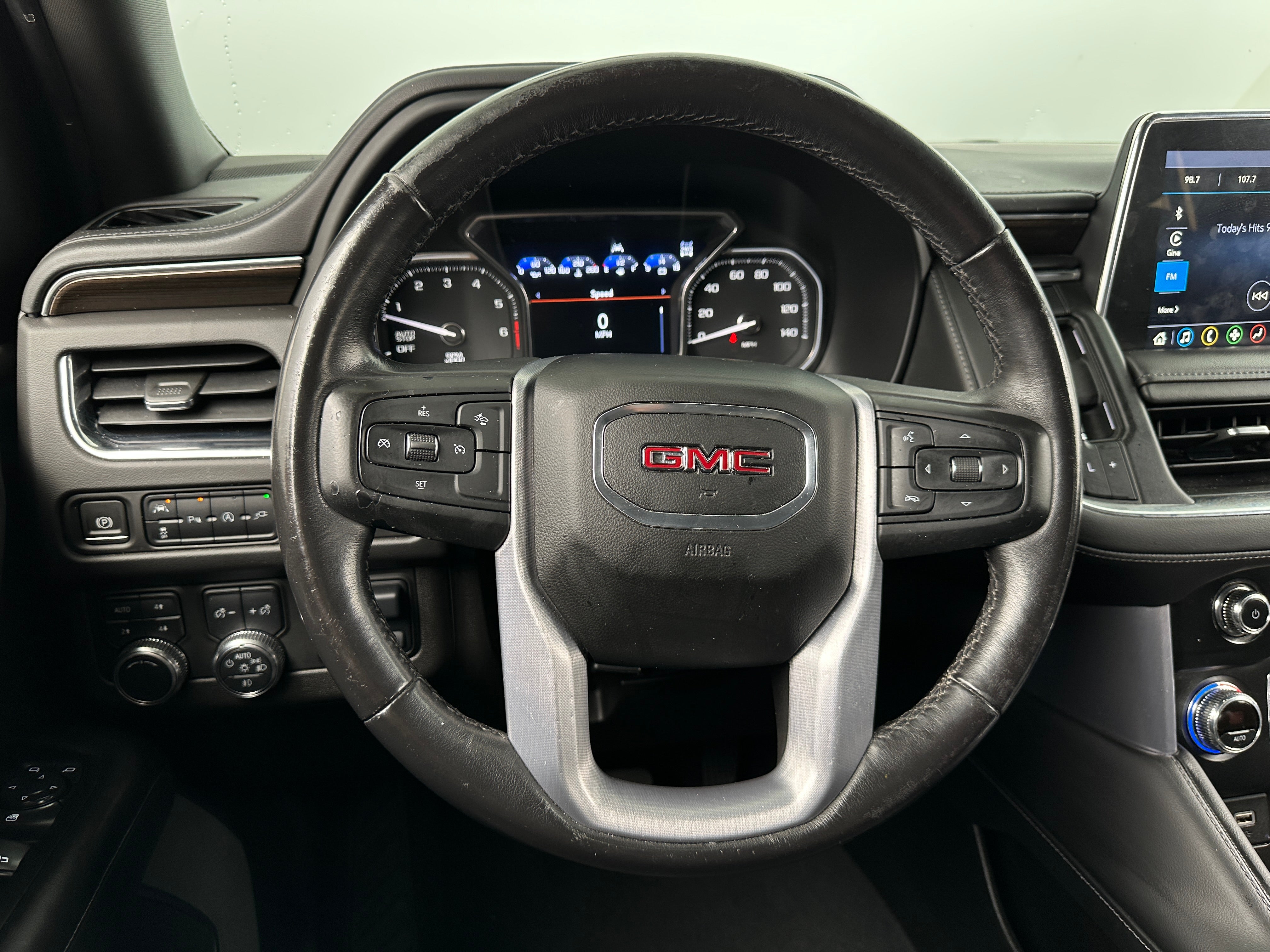 2021 GMC Yukon XL SLE 5