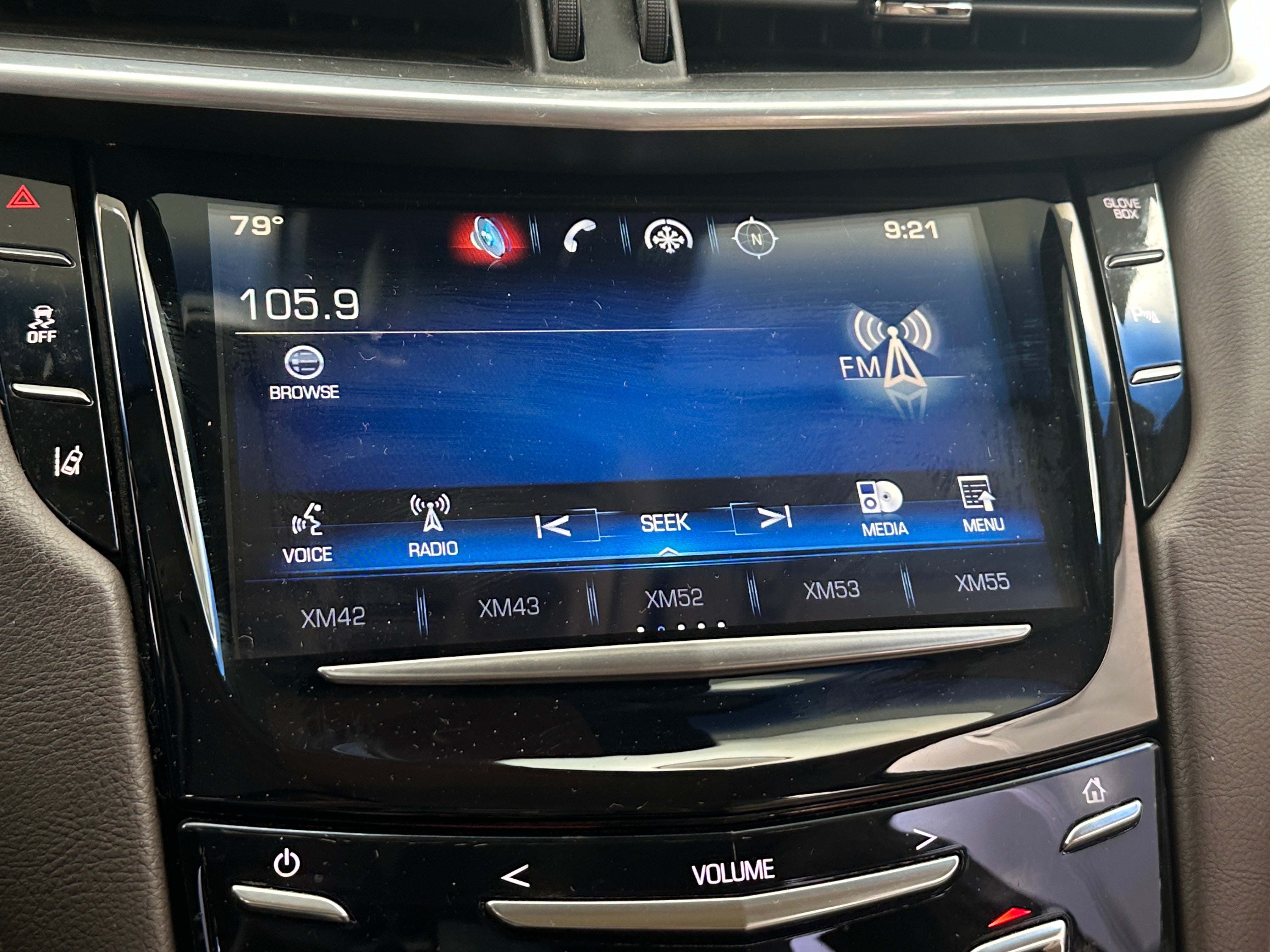 2013 Cadillac XTS Luxury 3