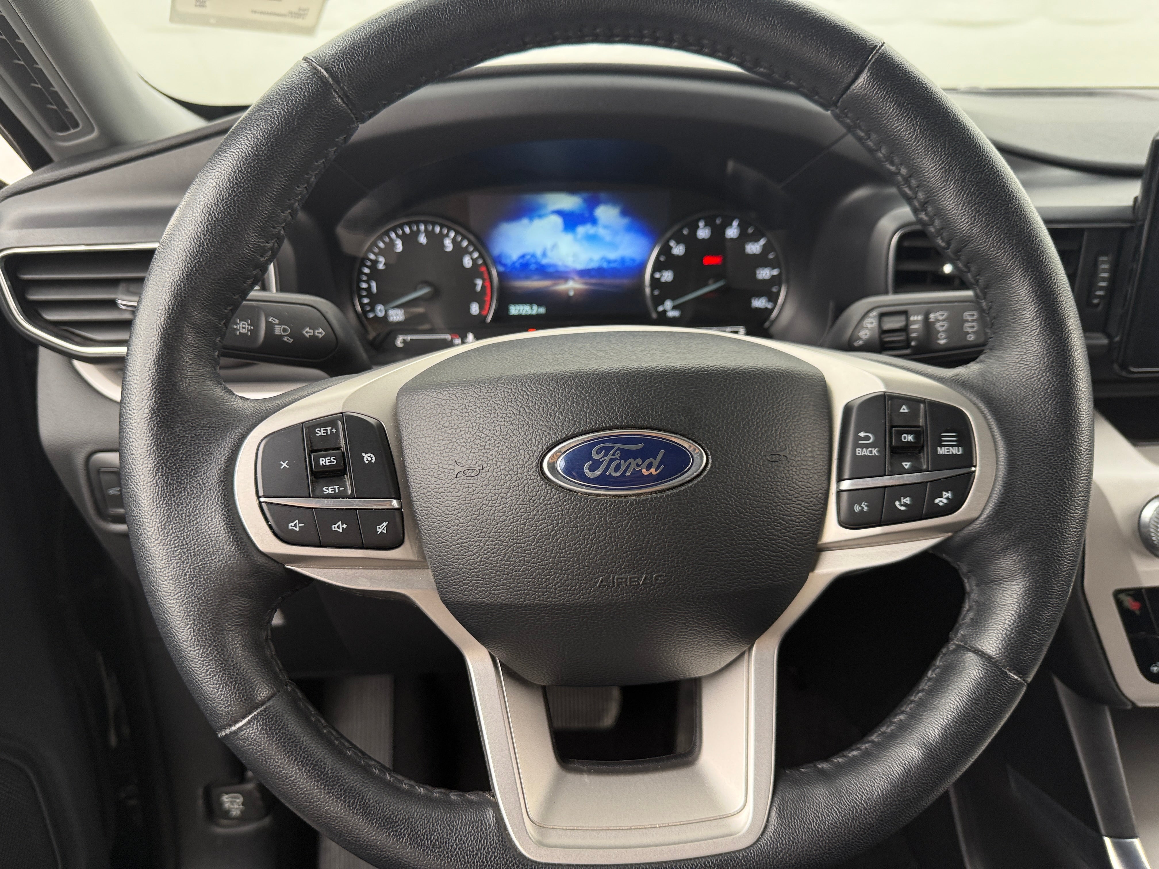 2024 Ford Explorer XLT 5