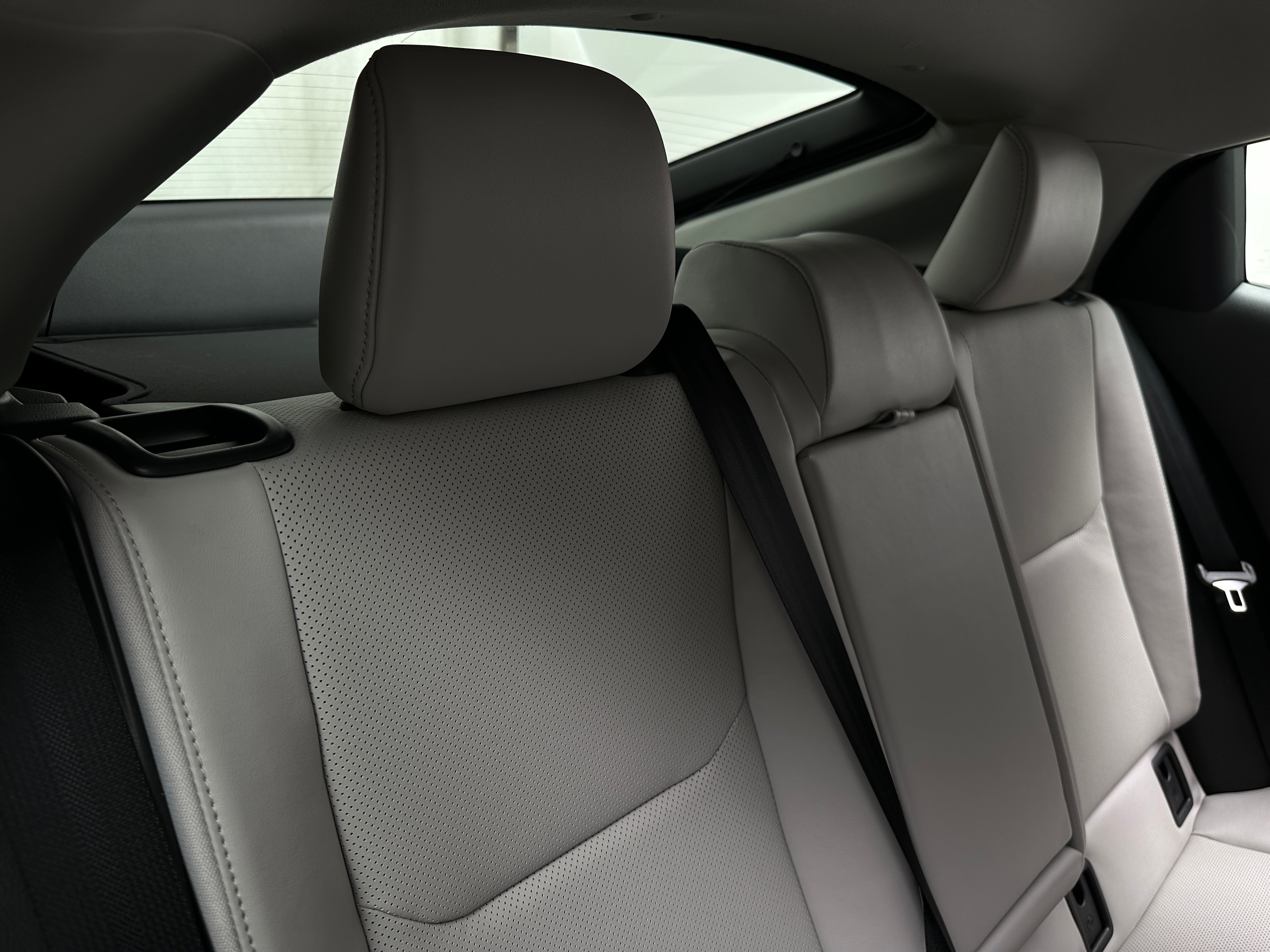 2023 Toyota Prius XLE 5