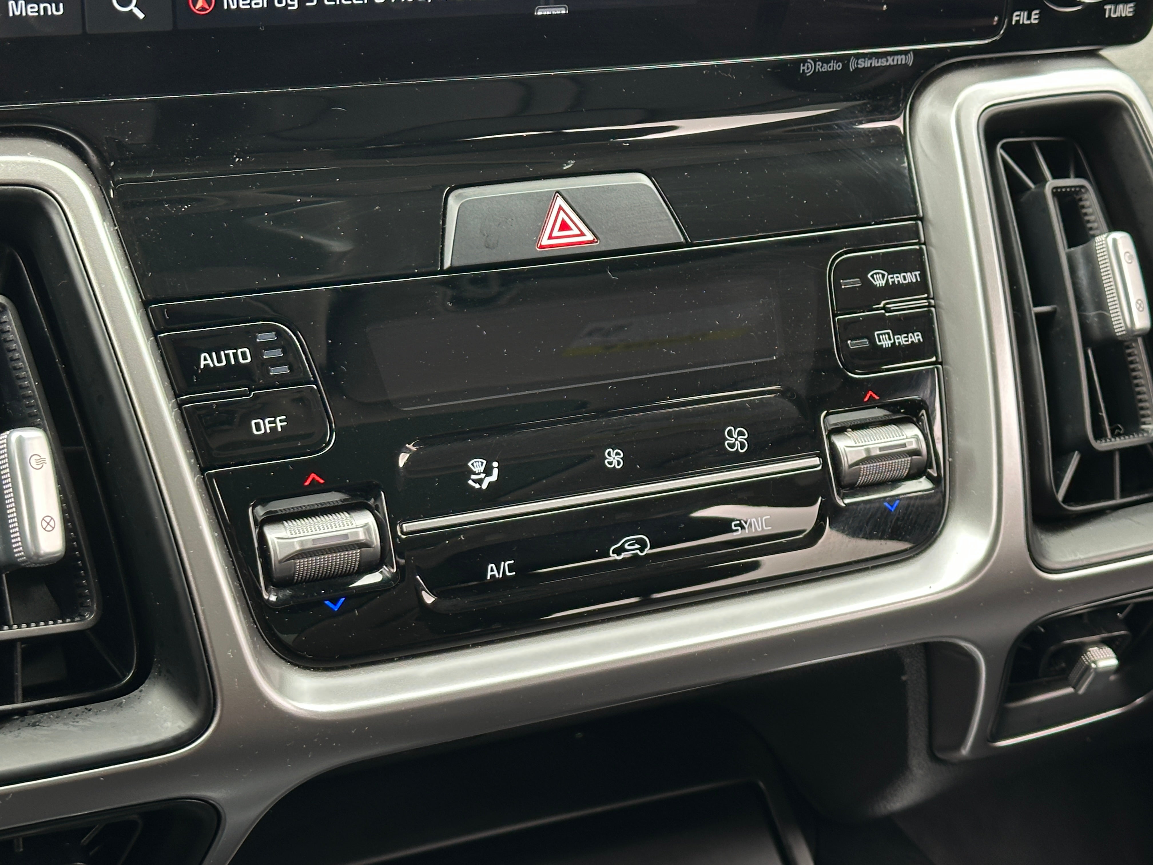 2023 Kia Sorento X-Line EX 3