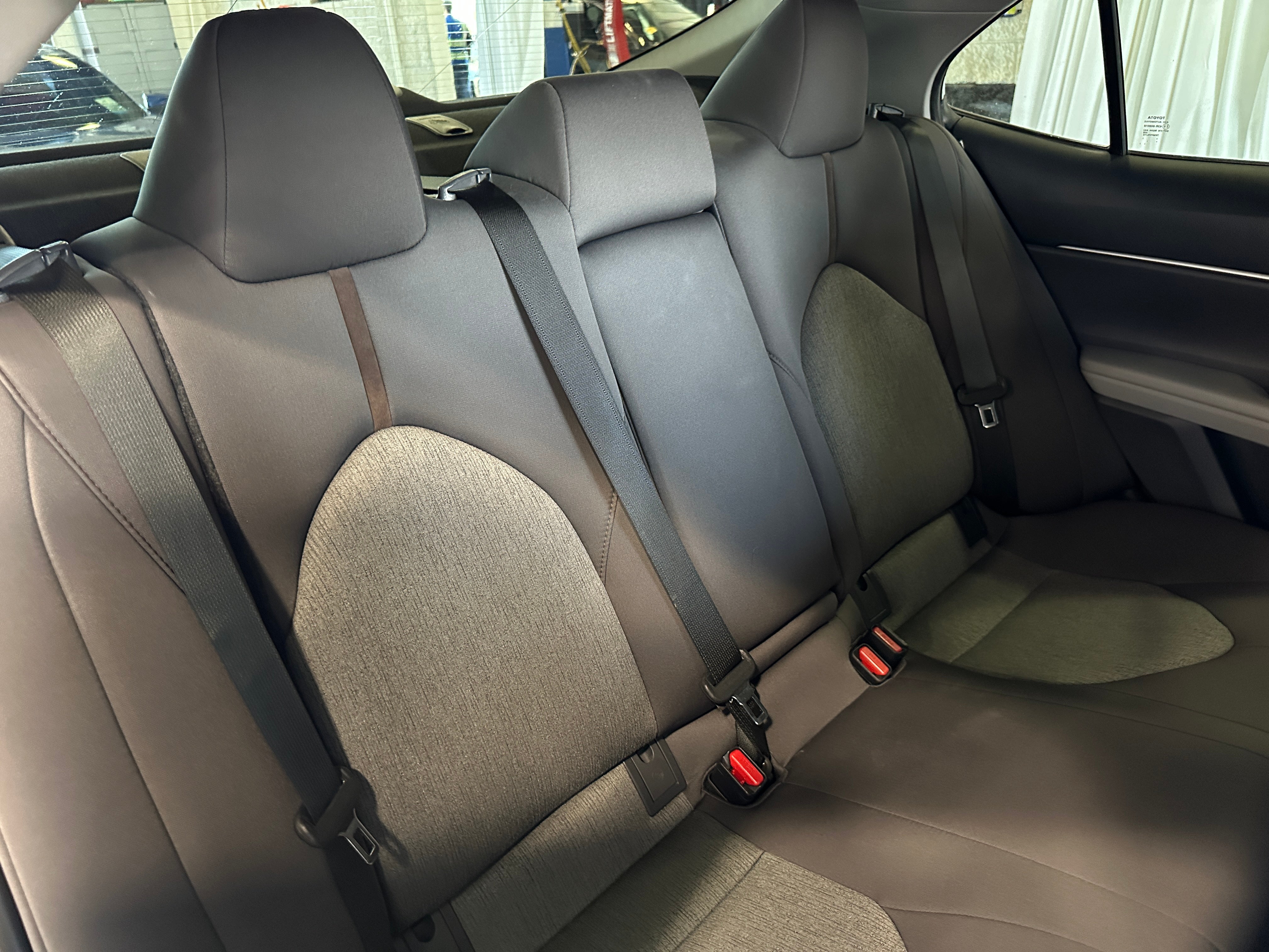 2019 Toyota Camry LE 6