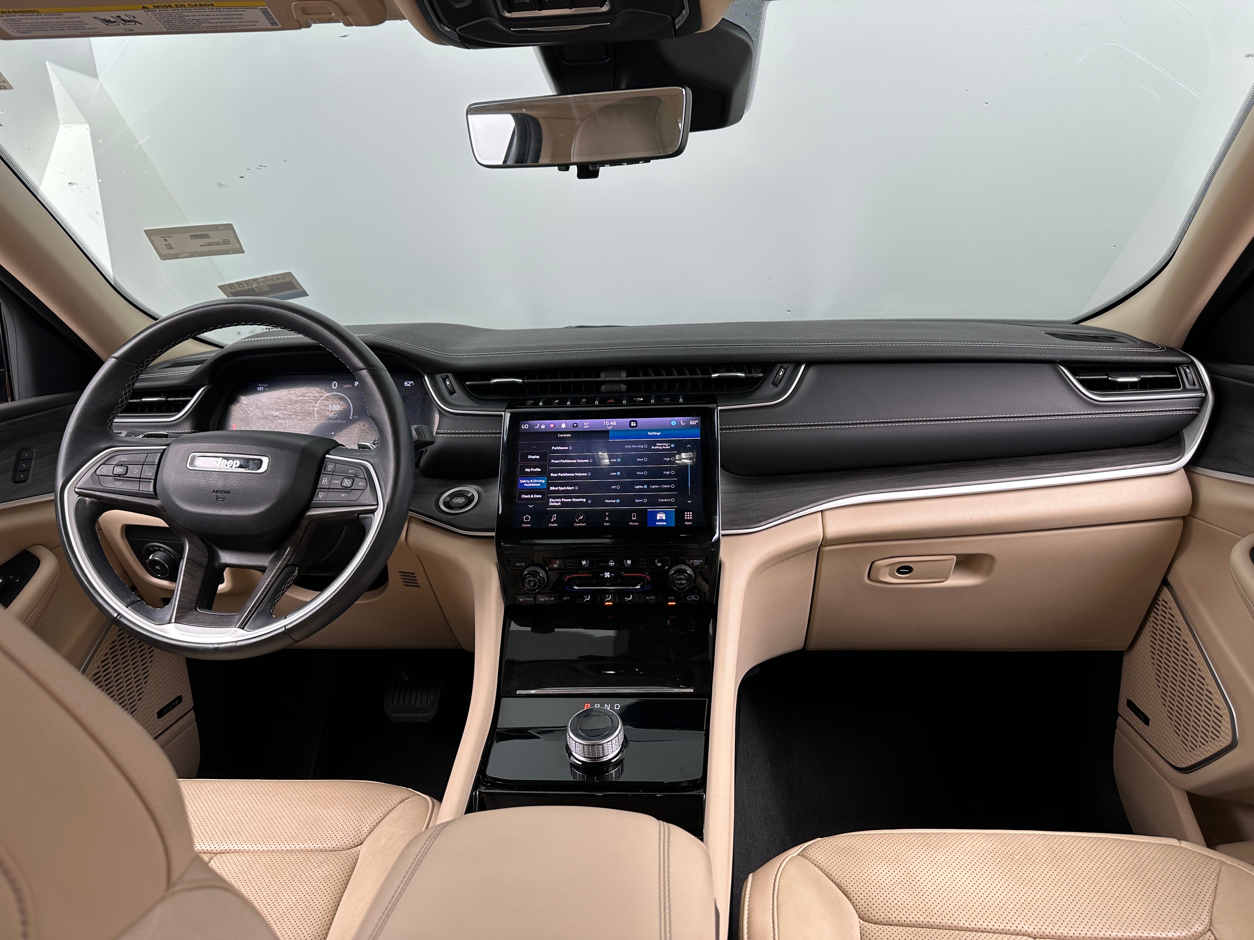 2022 Jeep Grand Cherokee L Limited Edition 2