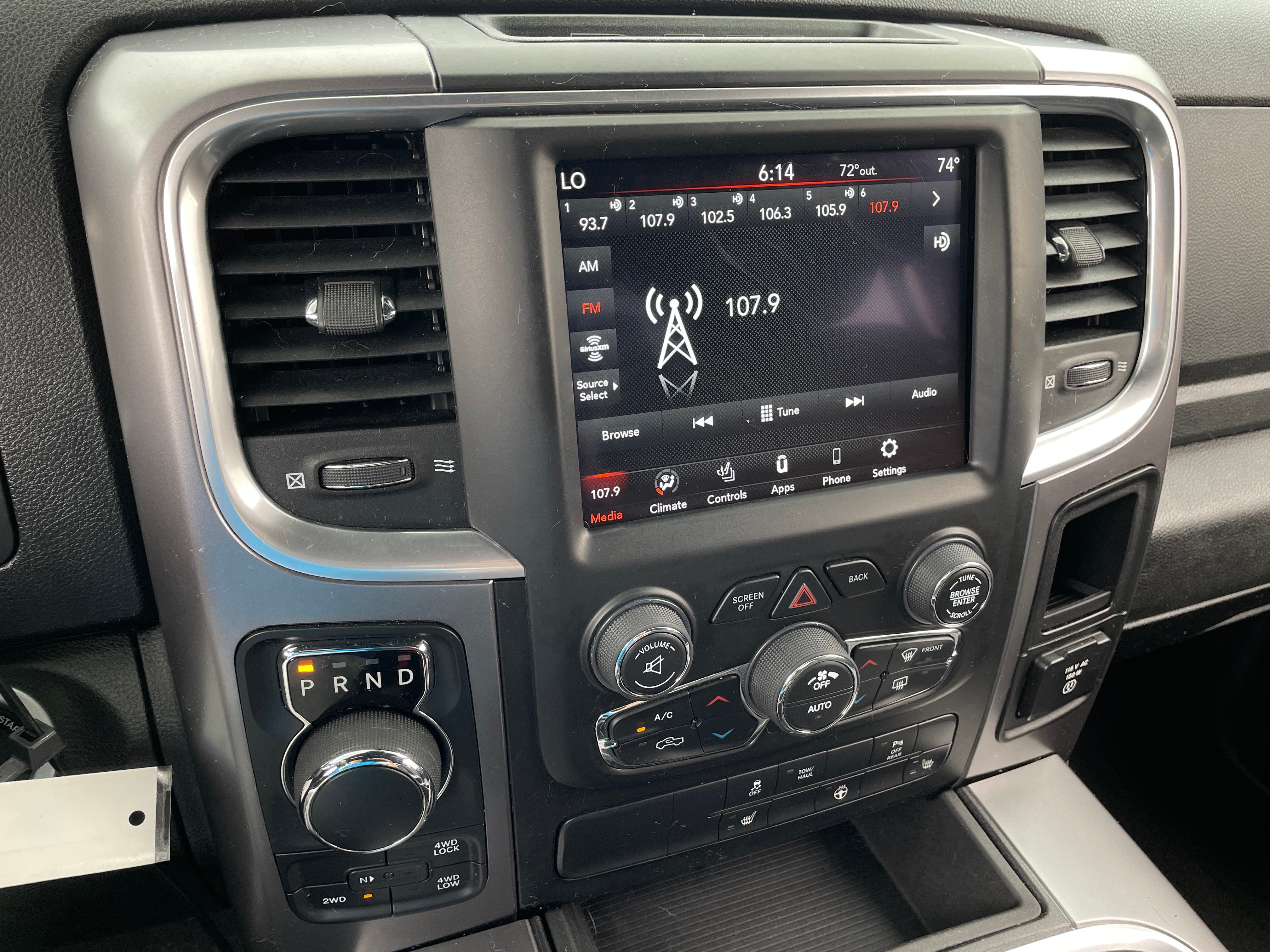 2021 RAM 1500 Classic Warlock 4