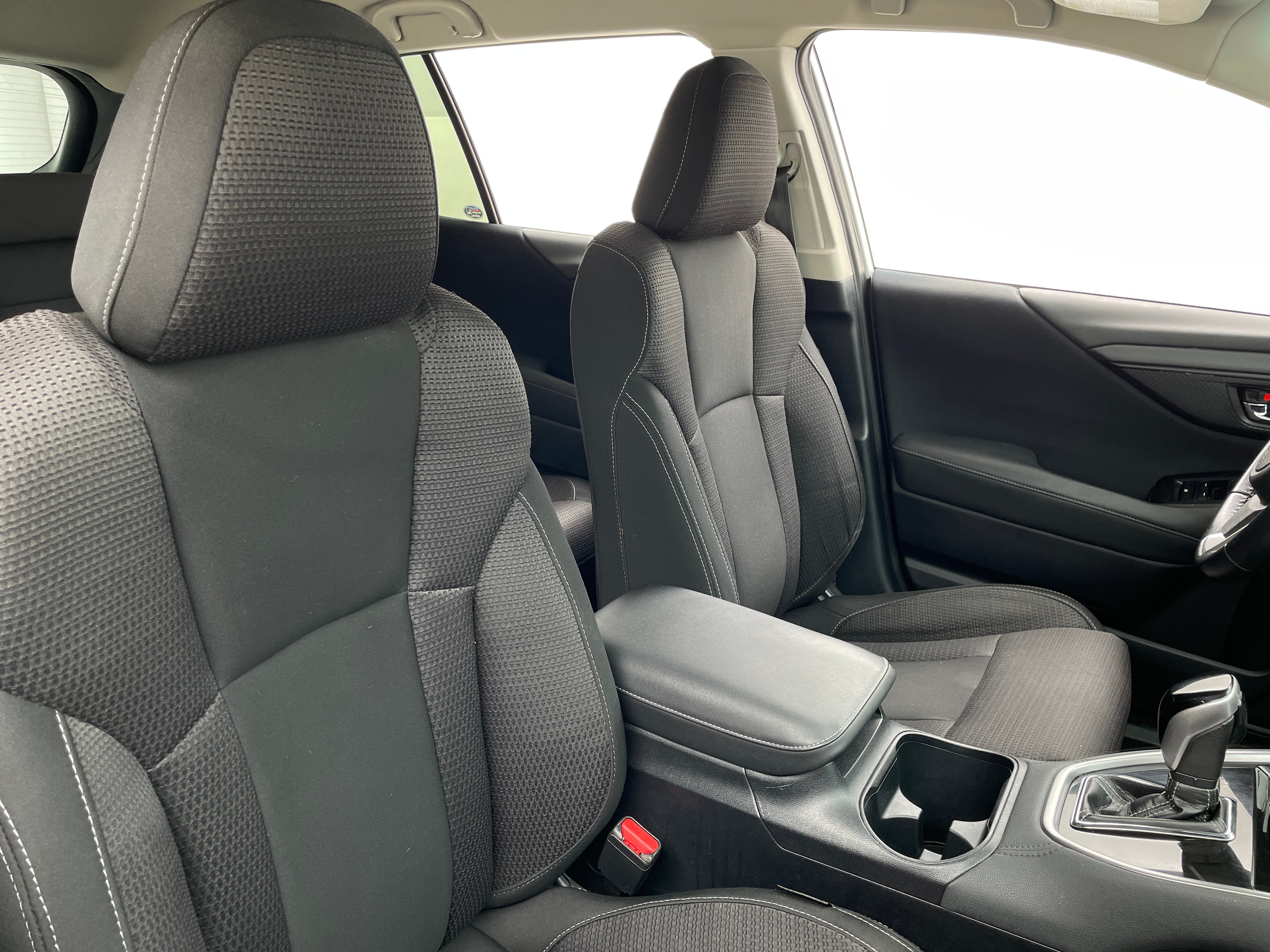 2020 Subaru Outback Premium 2