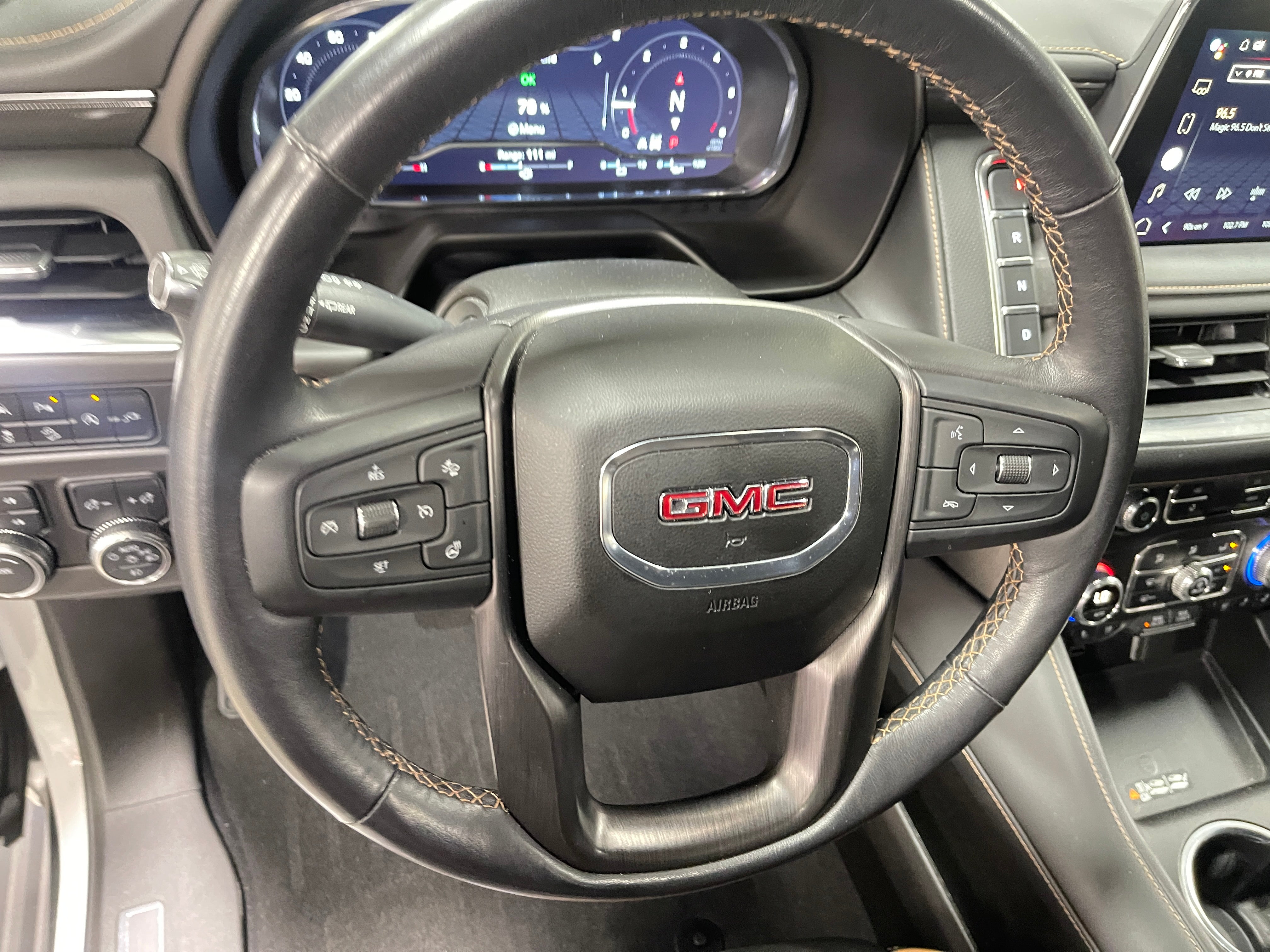 2022 GMC Yukon AT4 4