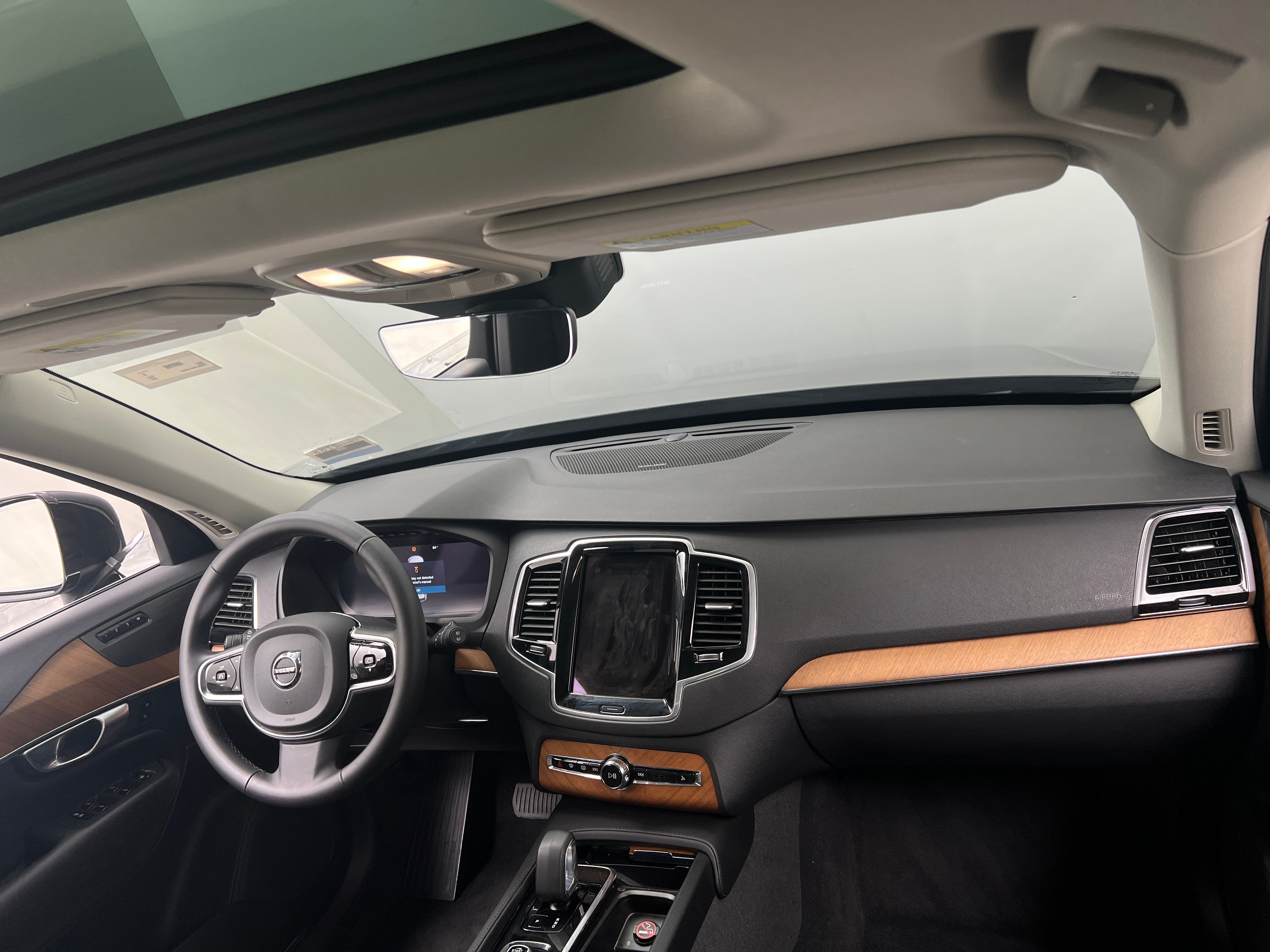 2024 Volvo XC90 B6 Plus 2