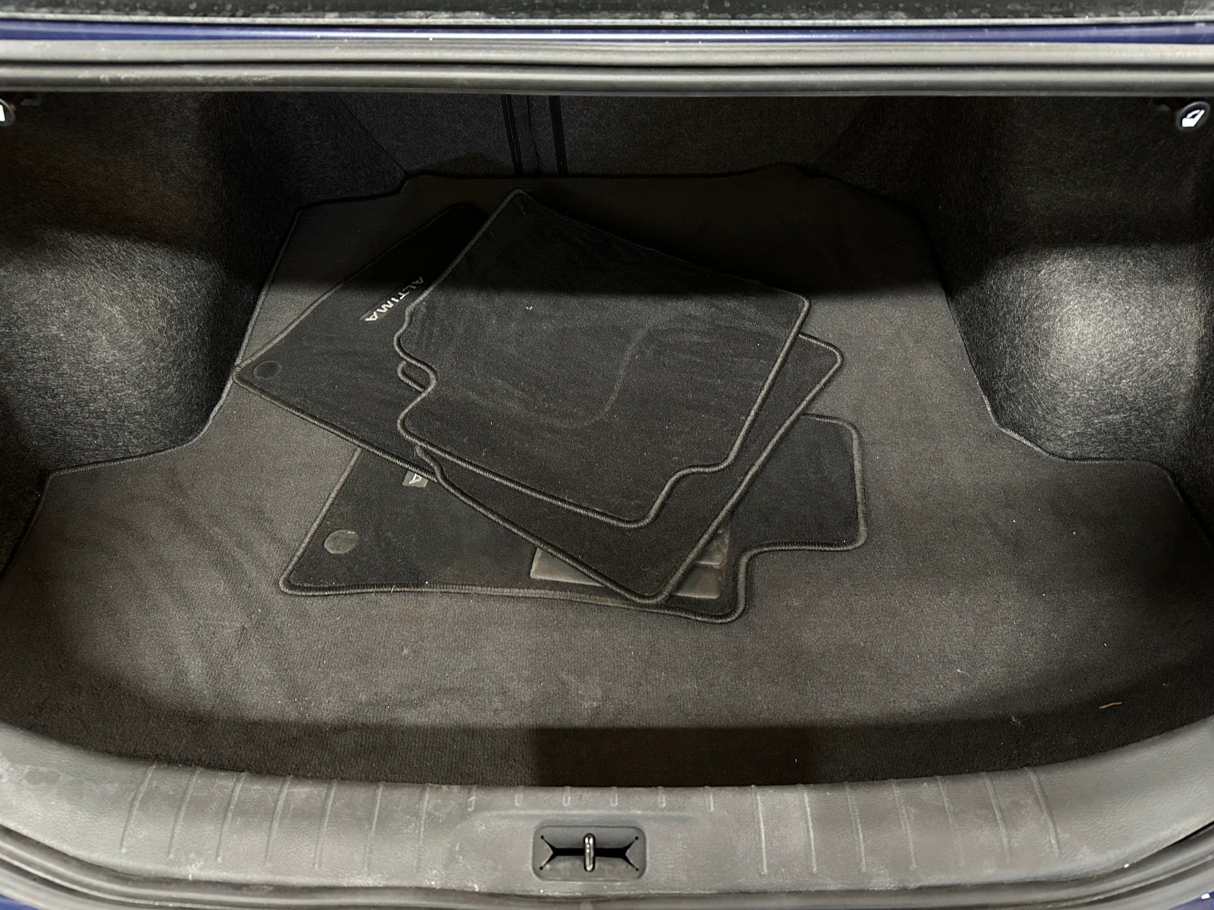 2019 Nissan Altima S 7