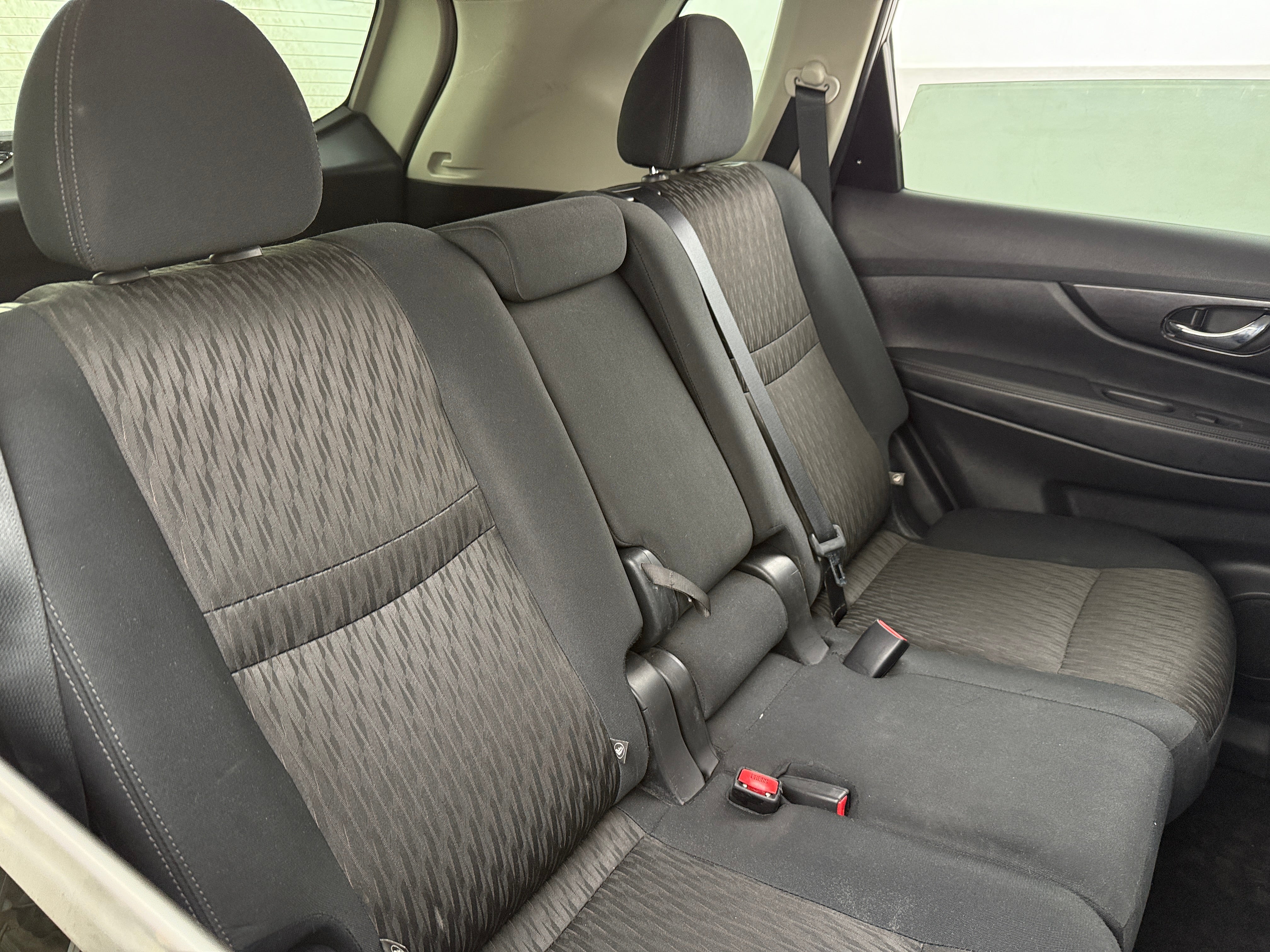 2018 Nissan Rogue S 6