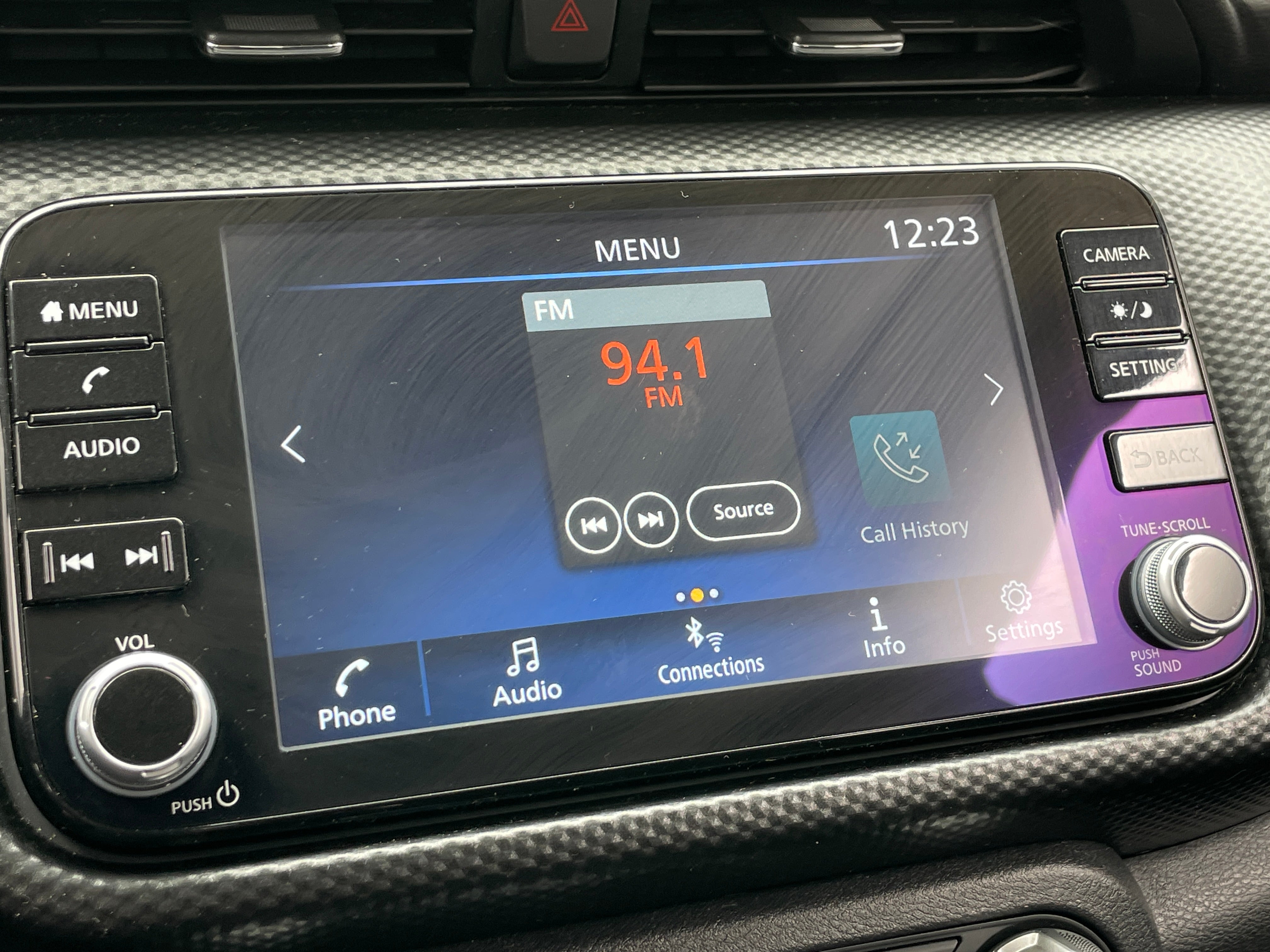 2024 Nissan Kicks SV 4