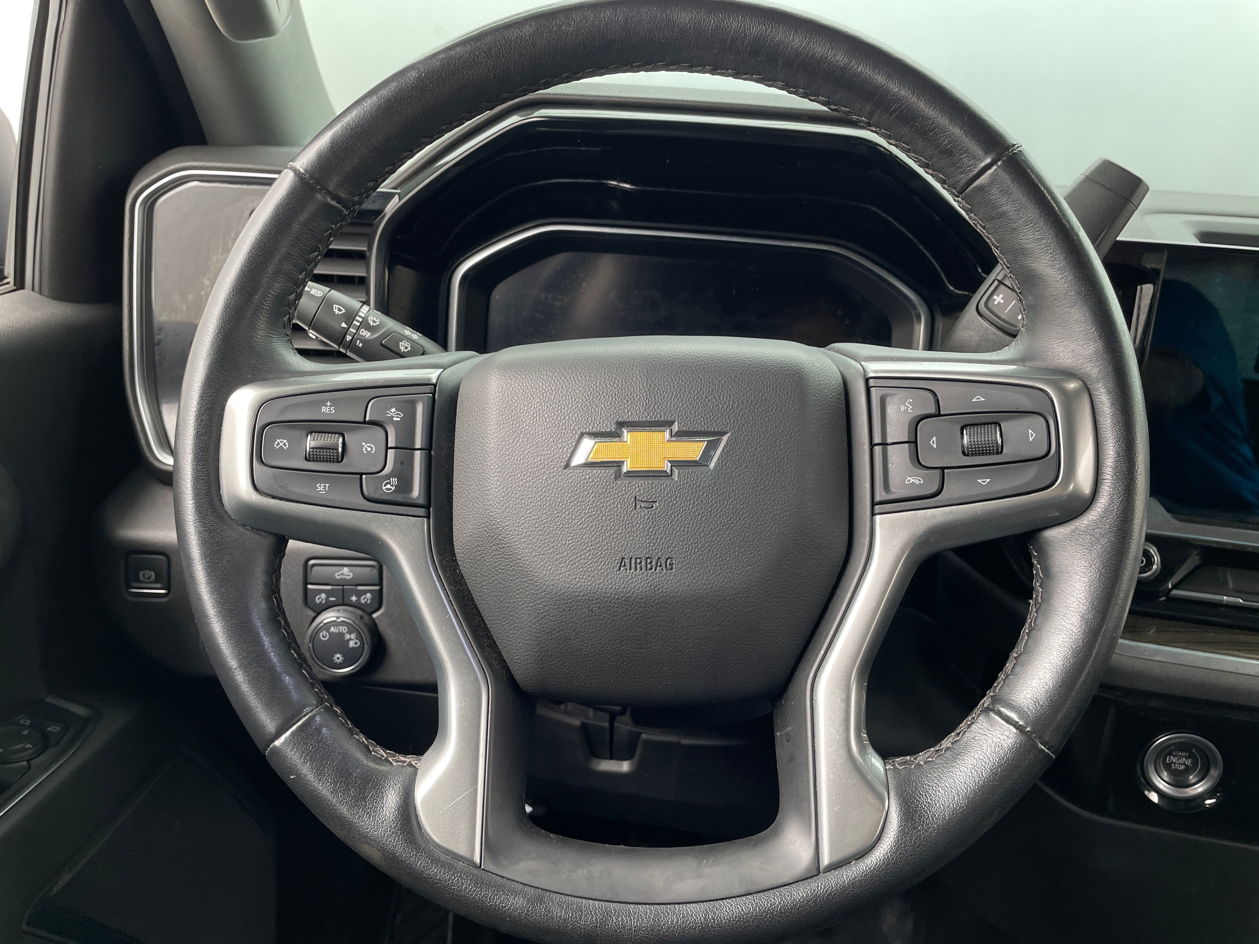 2022 Chevrolet Silverado 1500 LT 5
