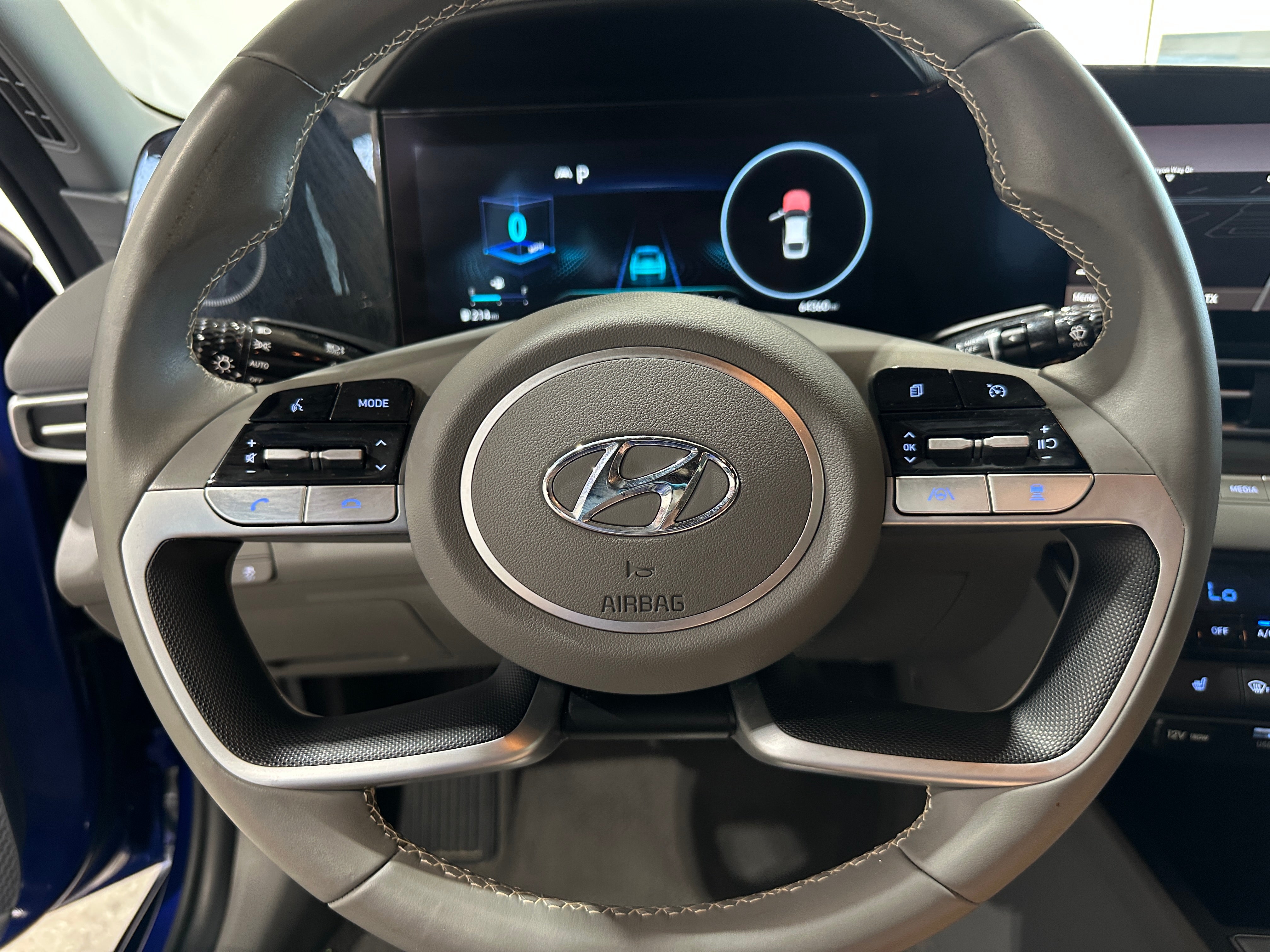 2023 Hyundai Elantra SEL 5