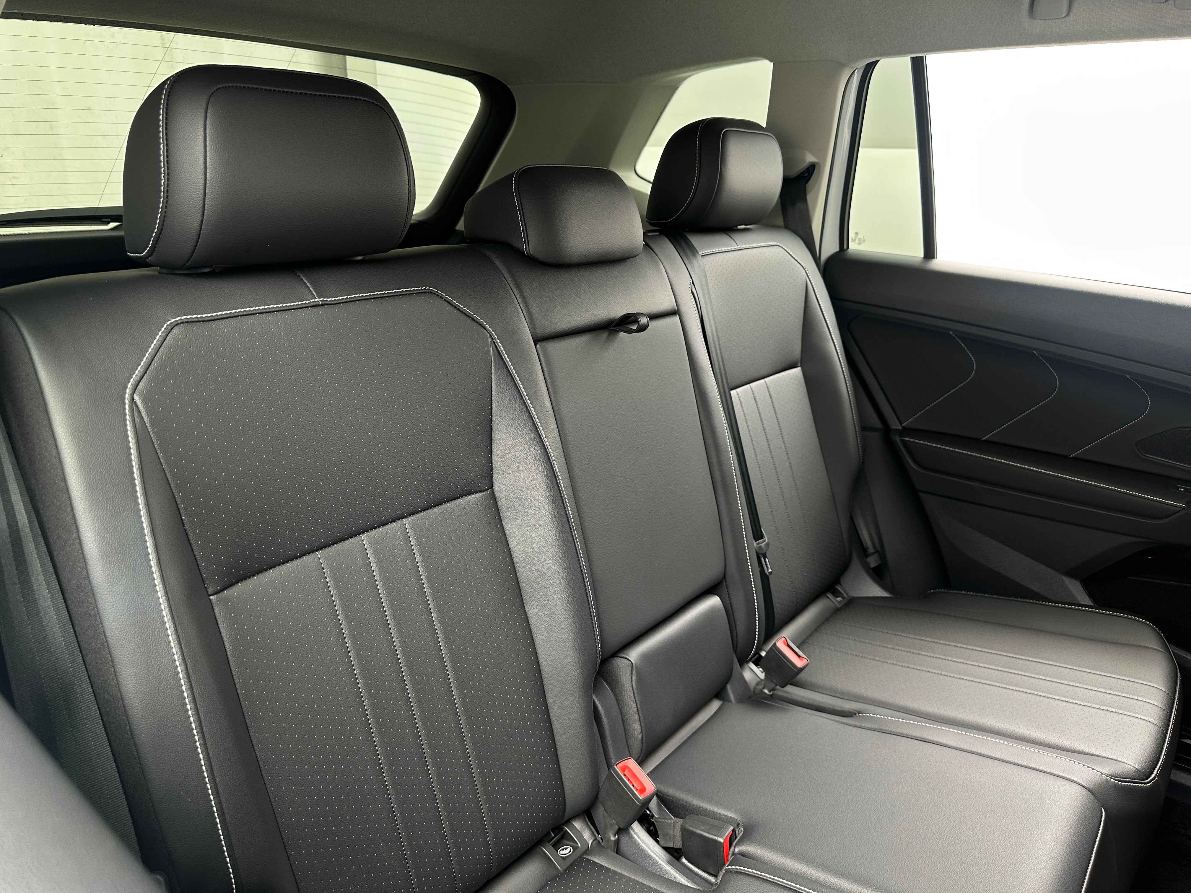 2024 Volkswagen Tiguan SE 5
