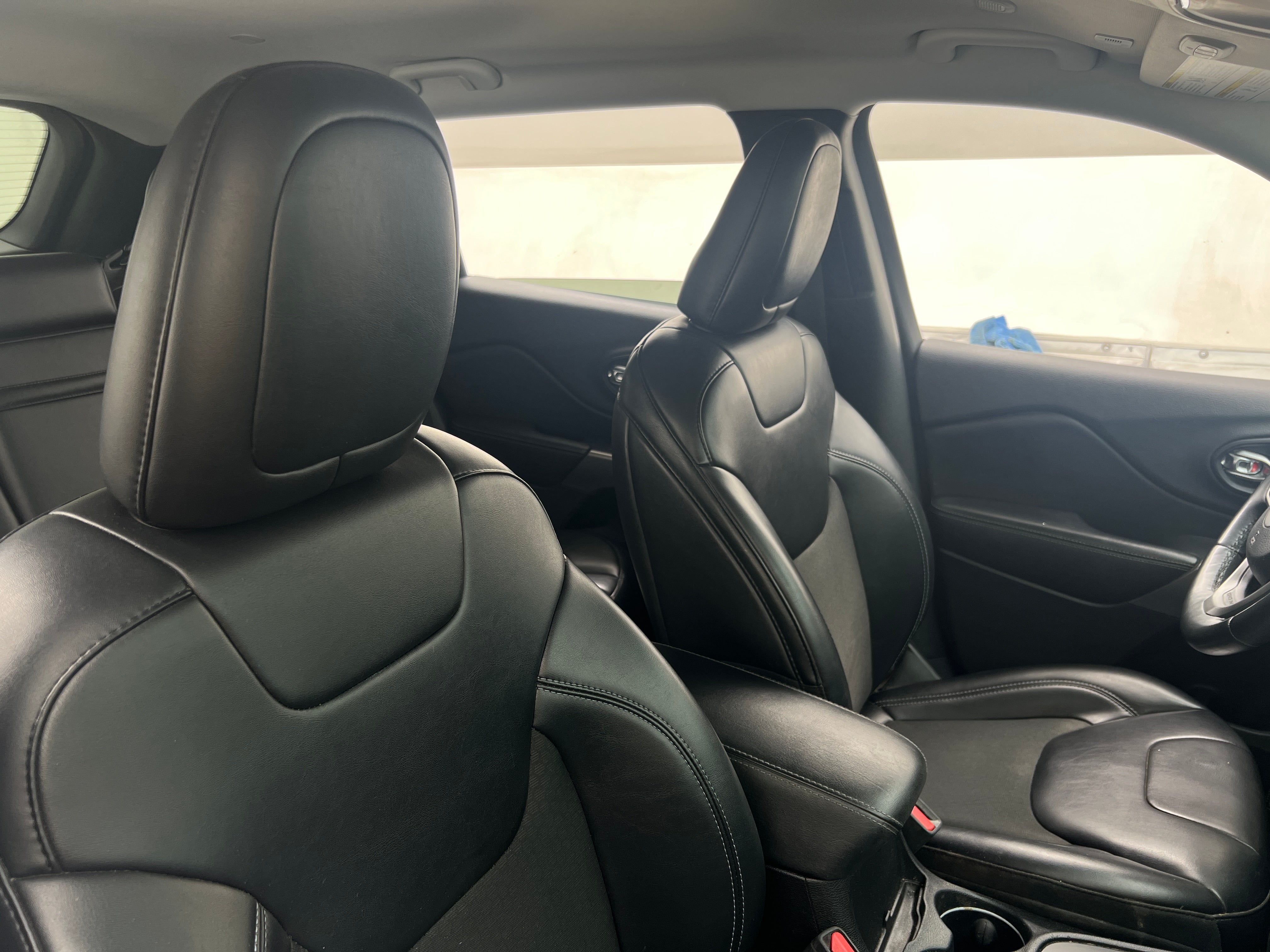 2019 Jeep Cherokee Latitude 2