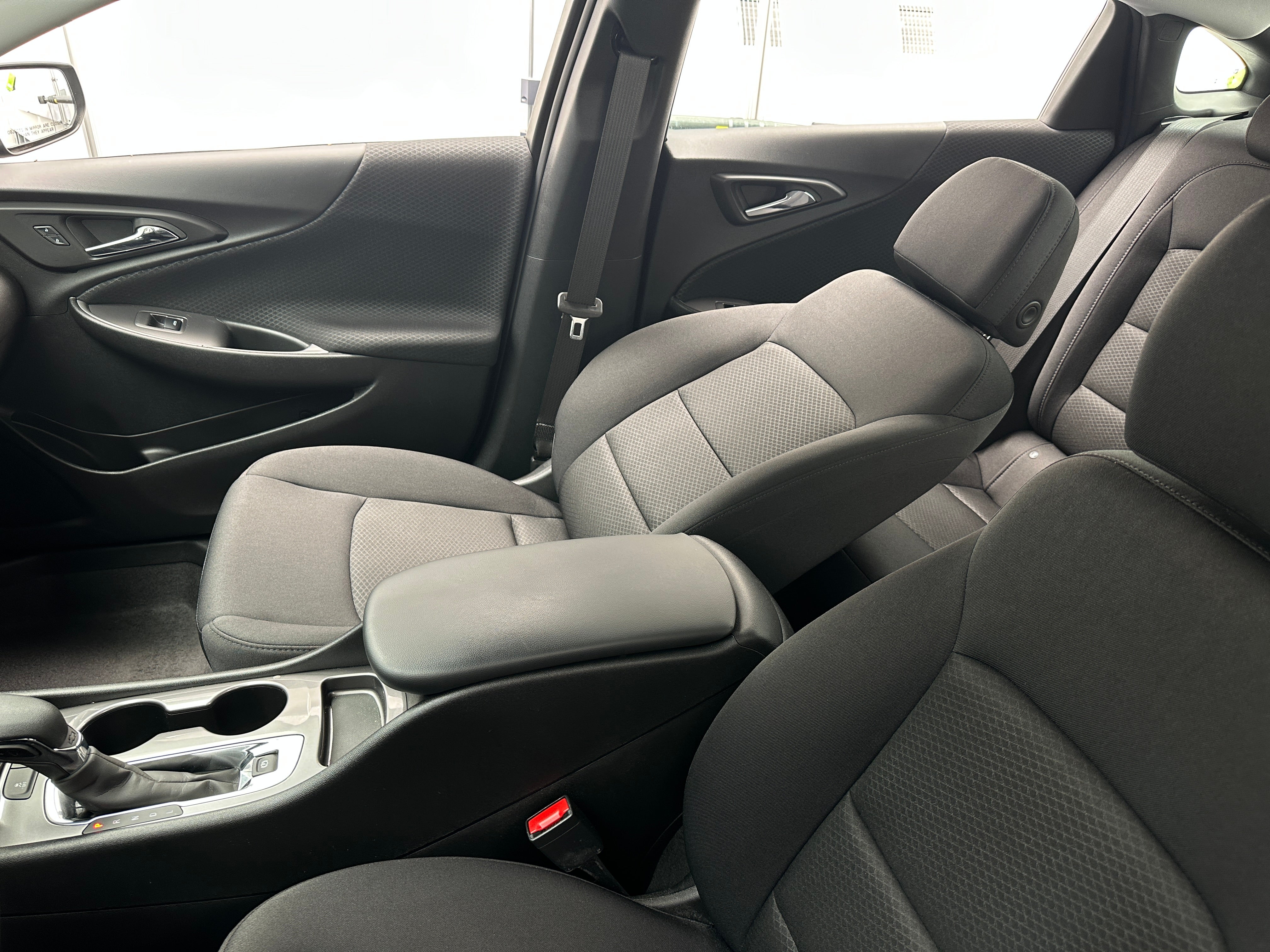 2024 Chevrolet Malibu LS 2