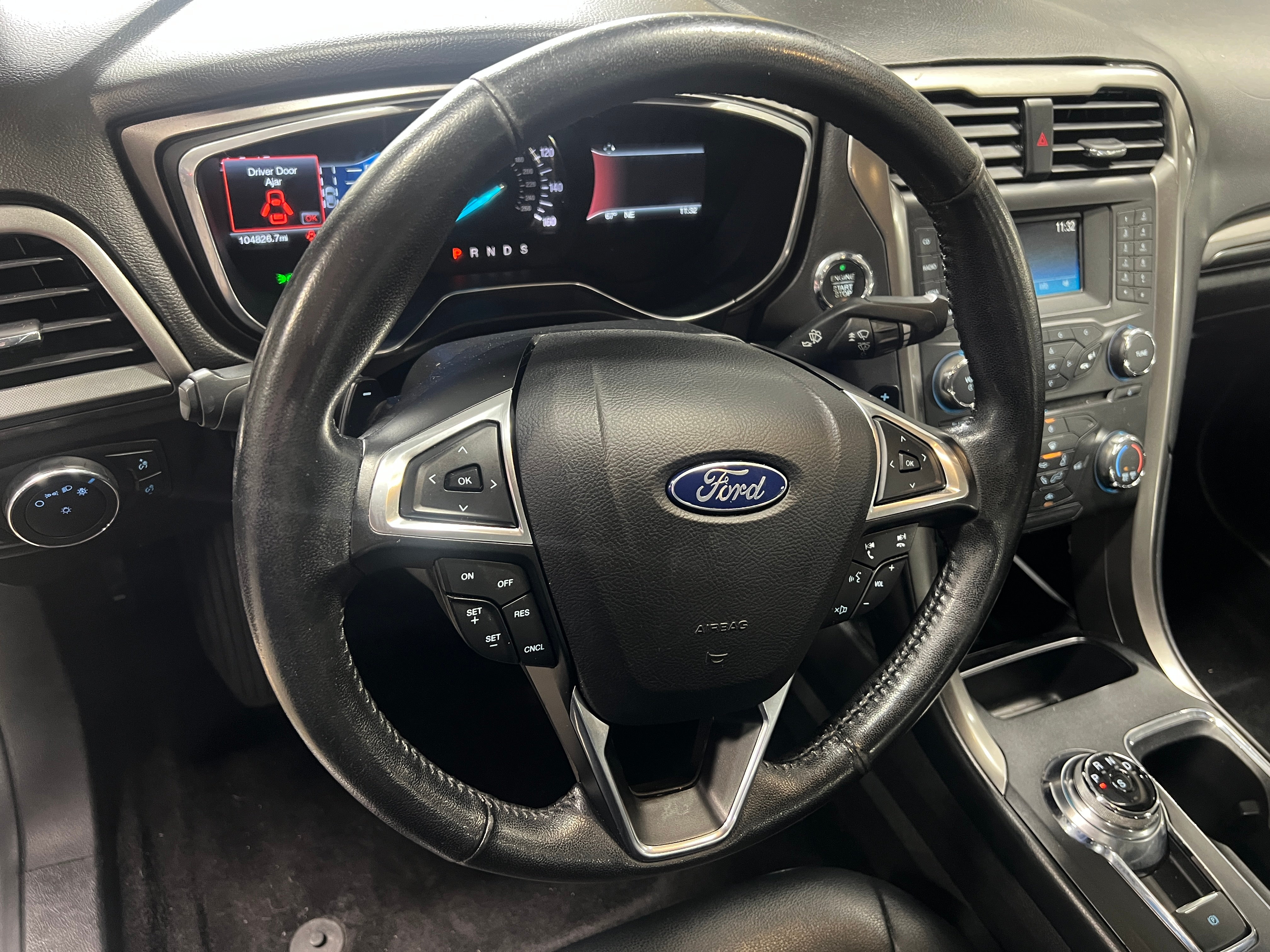 2017 Ford Fusion SE 4