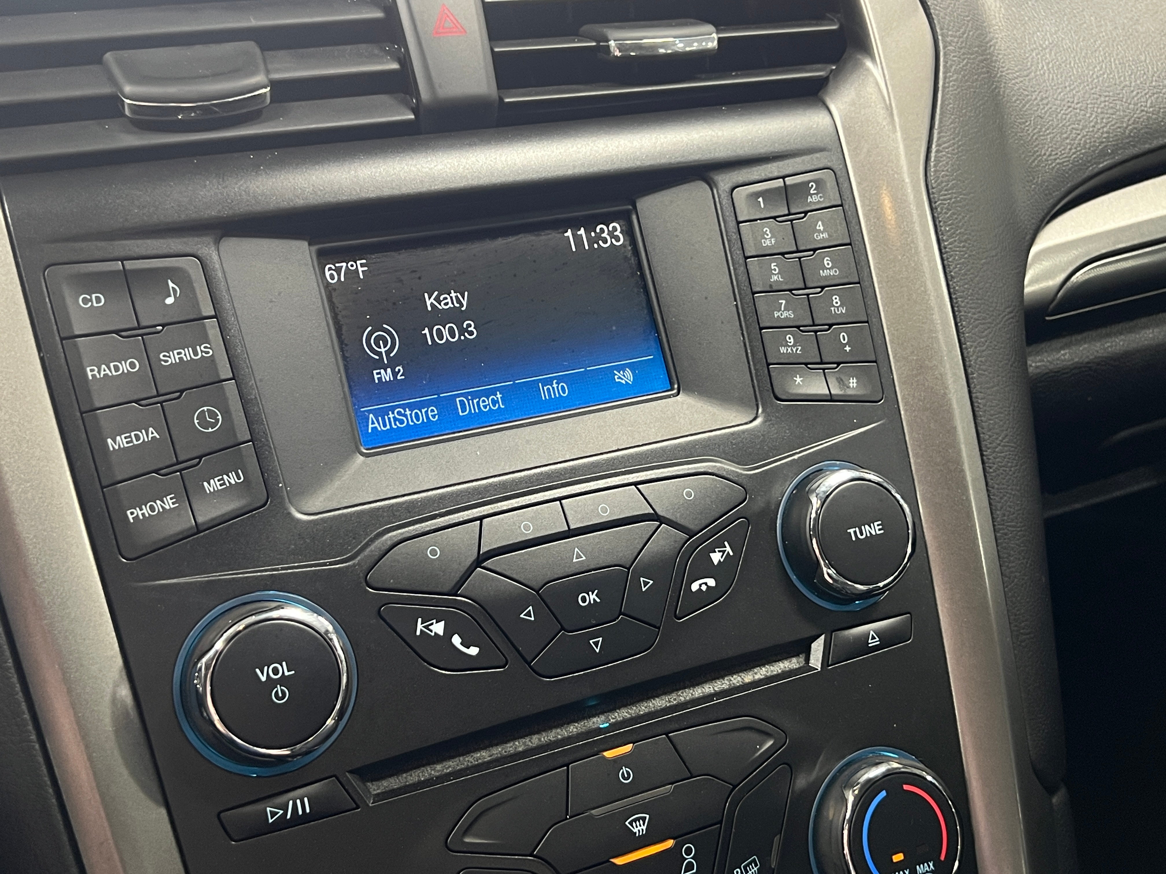 2017 Ford Fusion SE 3
