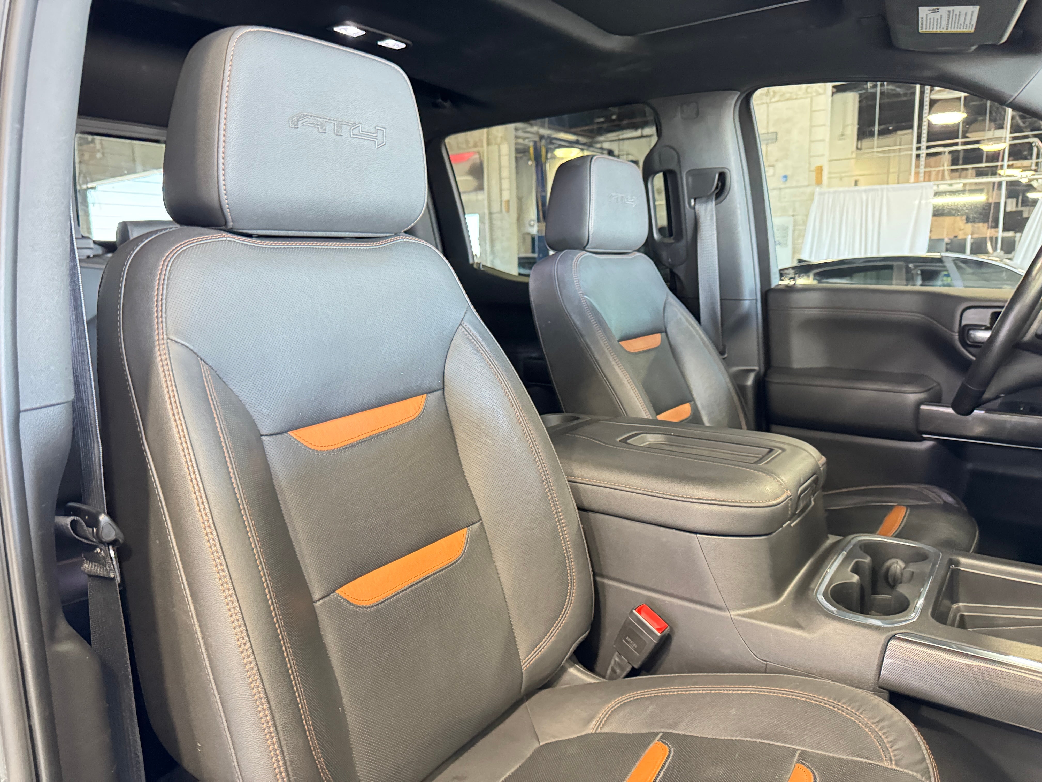 2021 GMC Sierra 1500 AT4 2