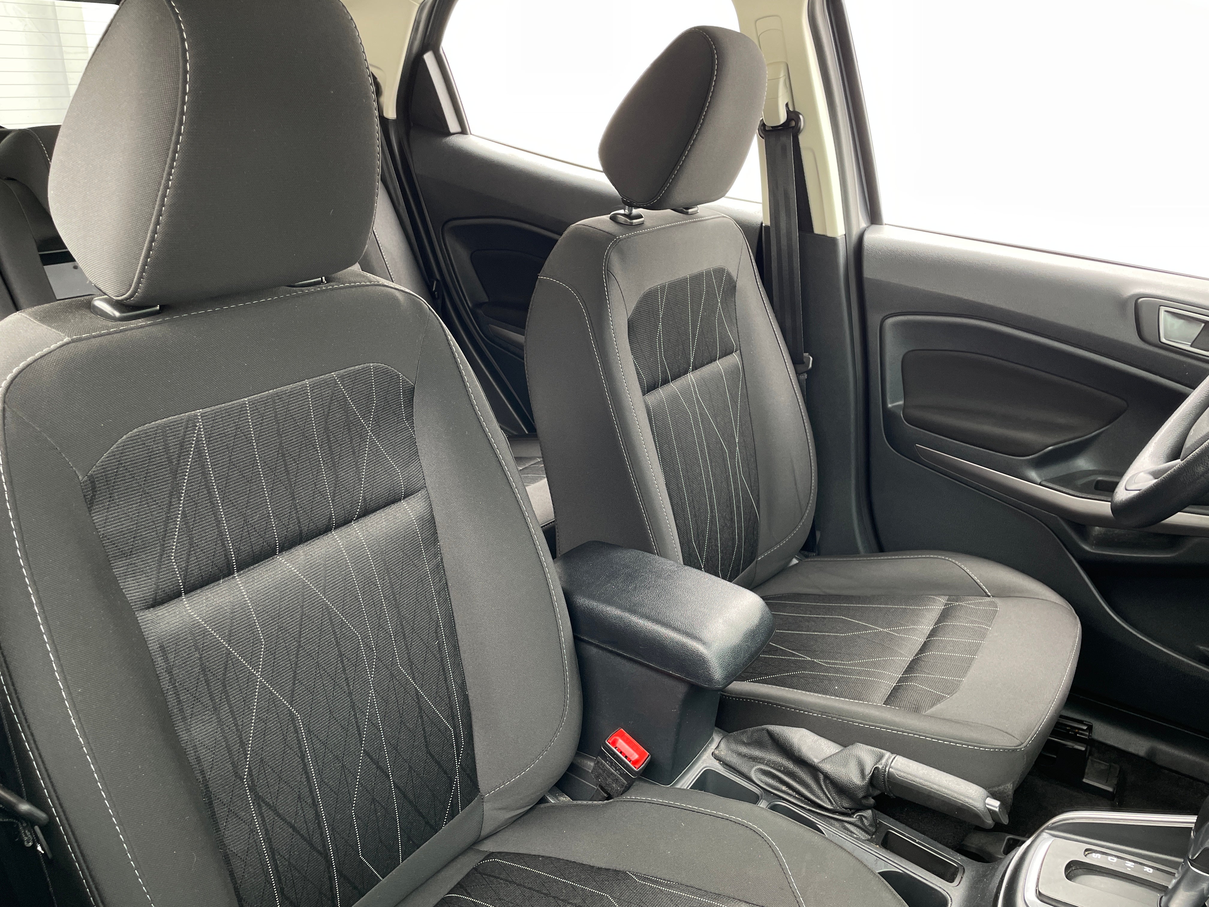 2021 Ford EcoSport SE 2