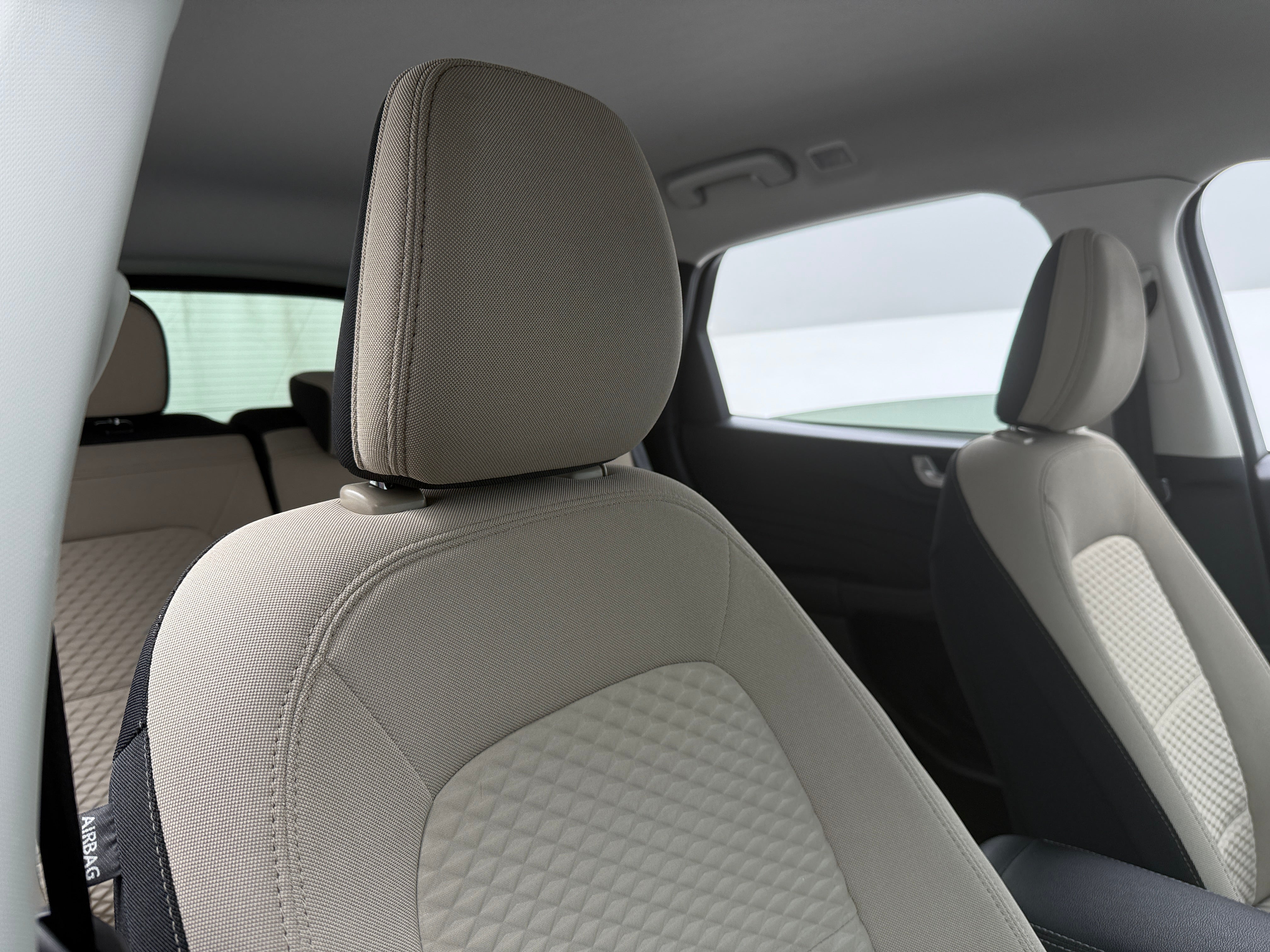 2021 Ford Escape SE 2