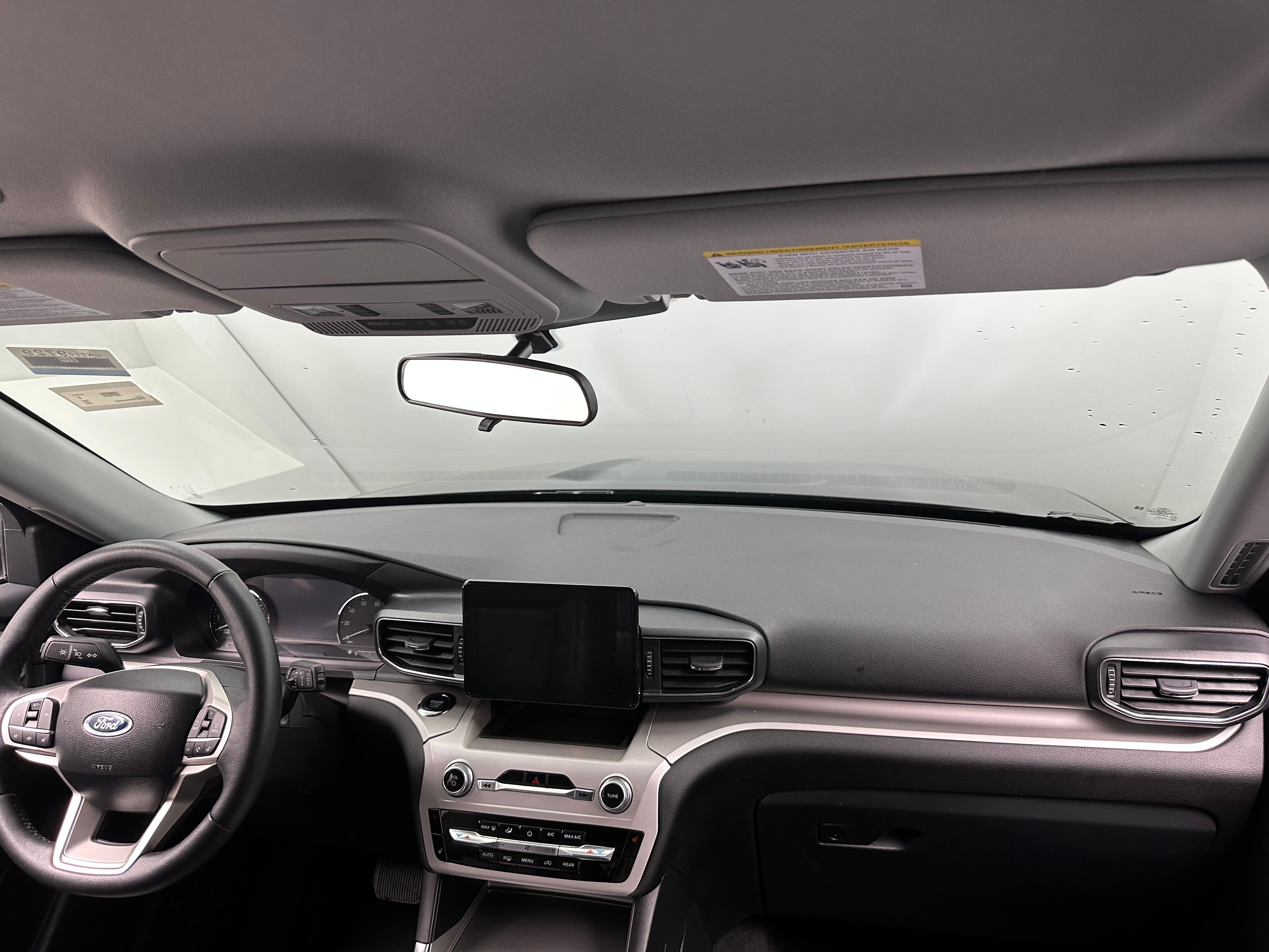 2024 Ford Explorer XLT 3