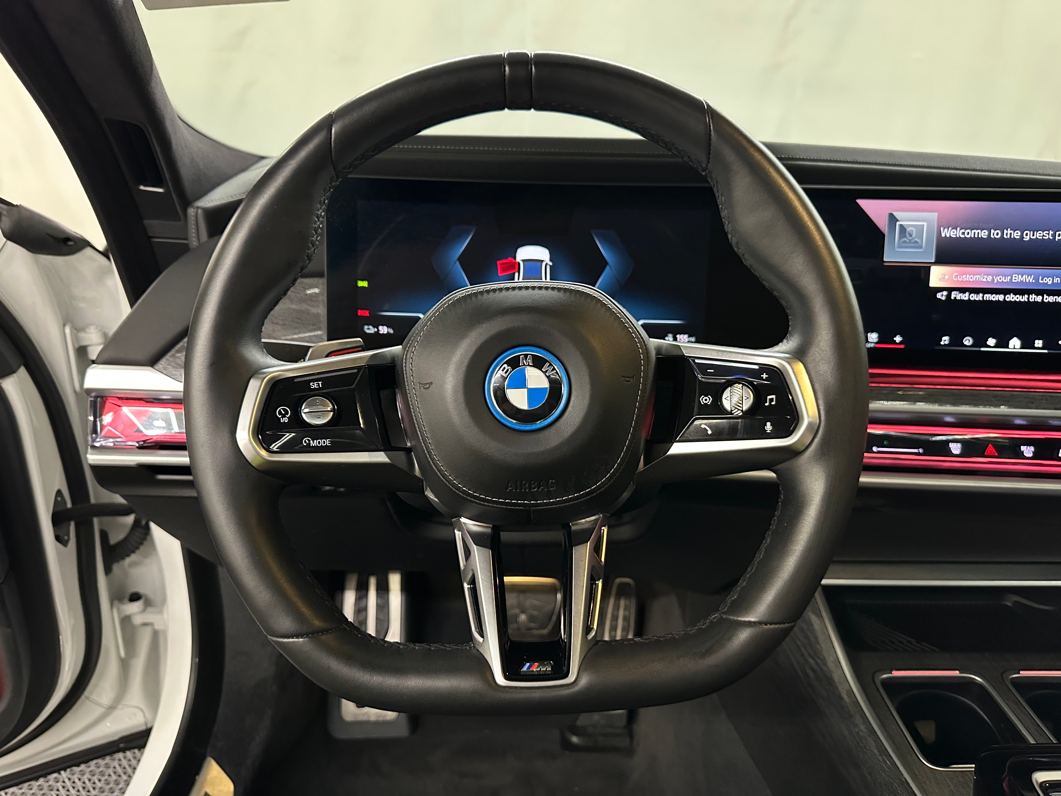 2023 BMW i7 xDrive60 4