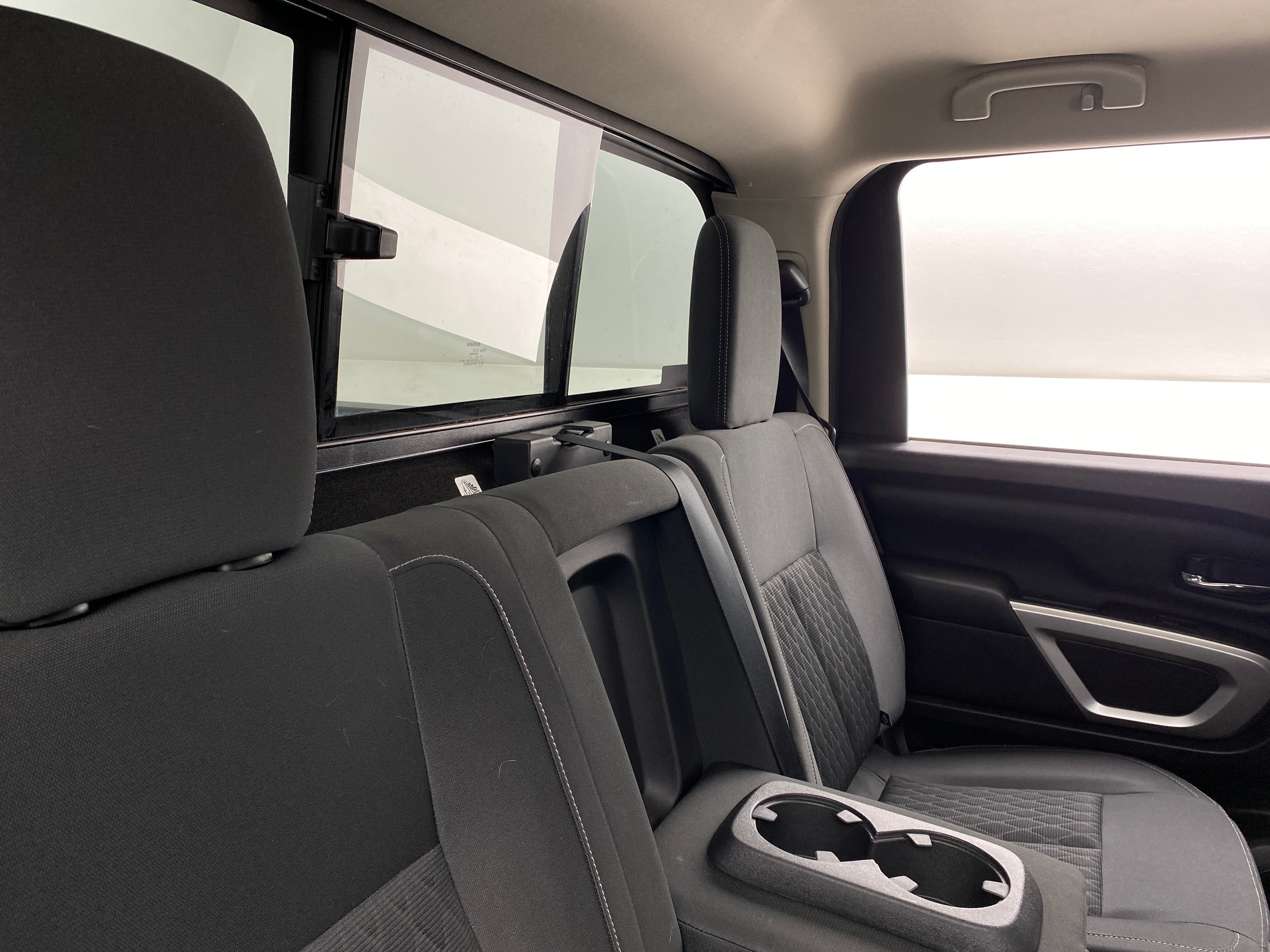 2018 Nissan Titan SV 6