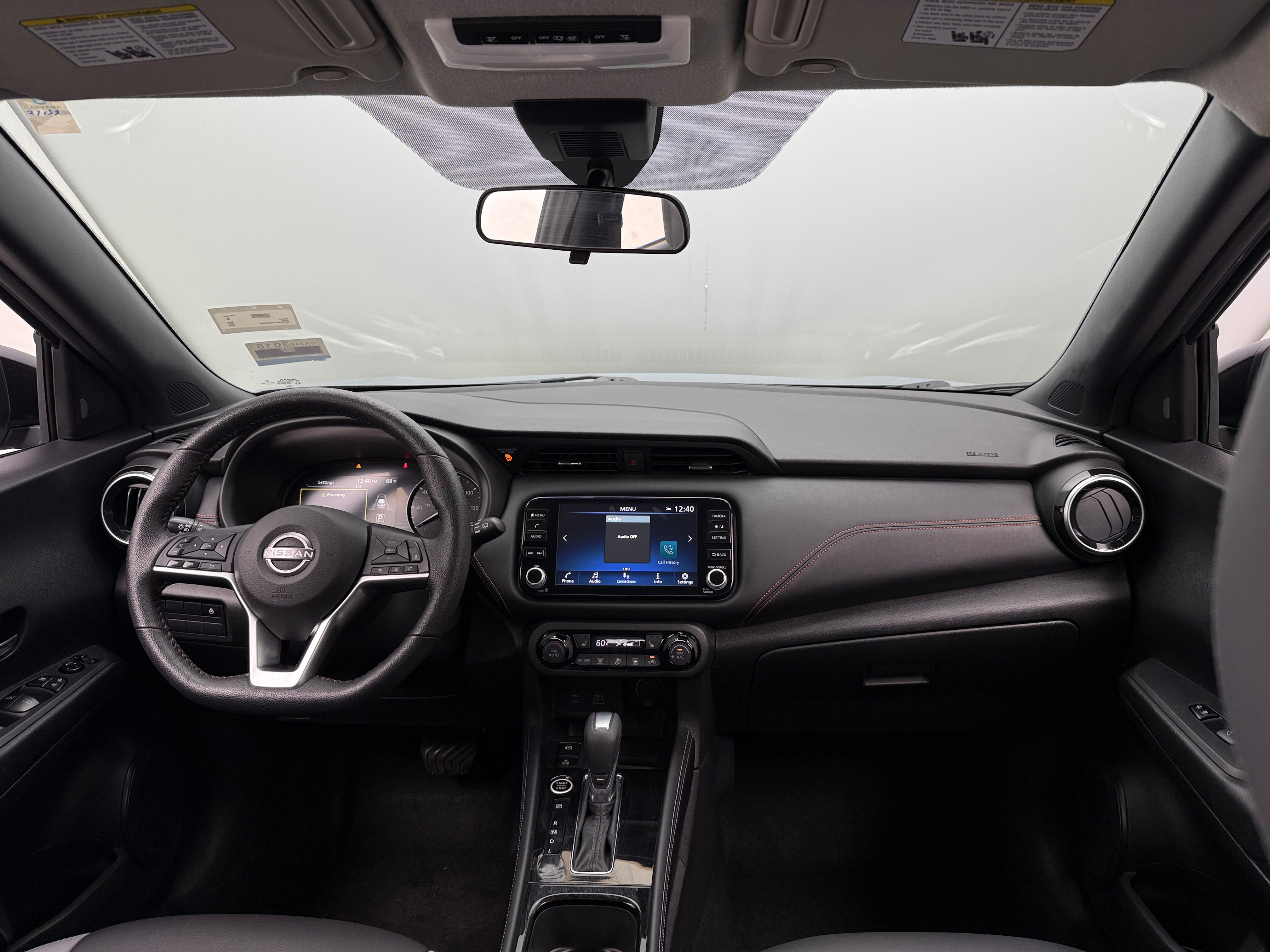 2022 Nissan Kicks SR 3
