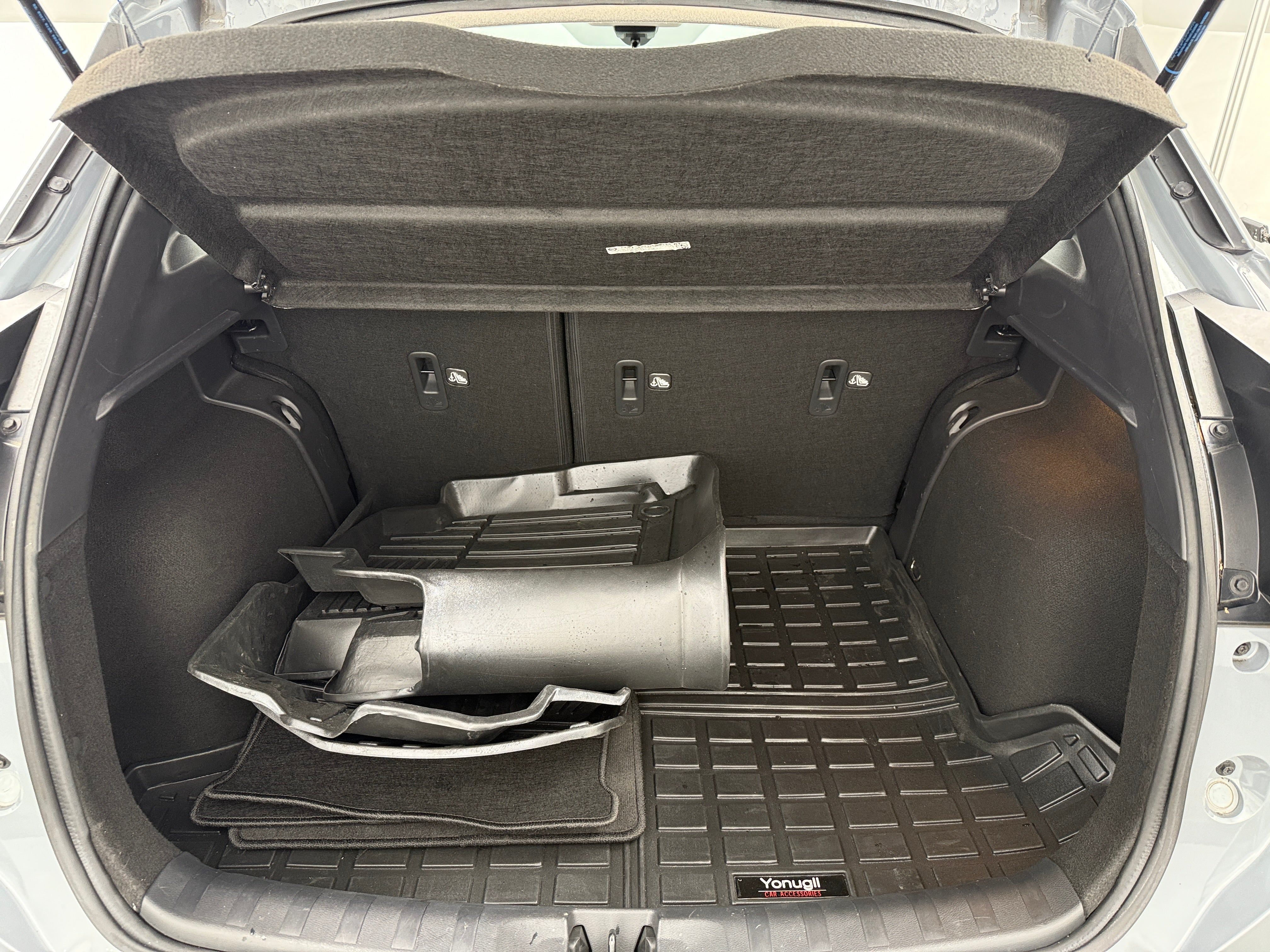 2022 Nissan Kicks SR 7