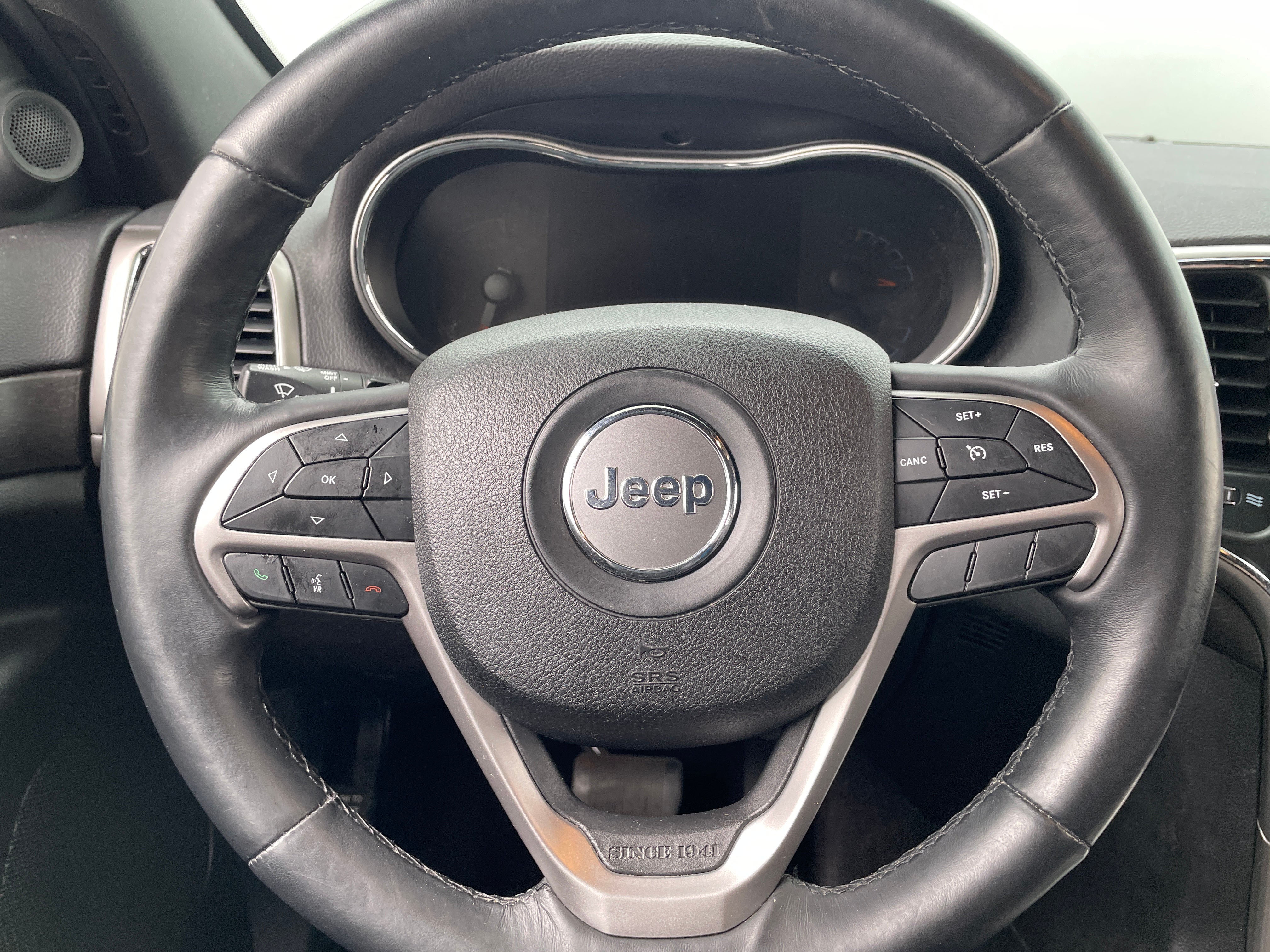 2018 Jeep Grand Cherokee Altitude 5