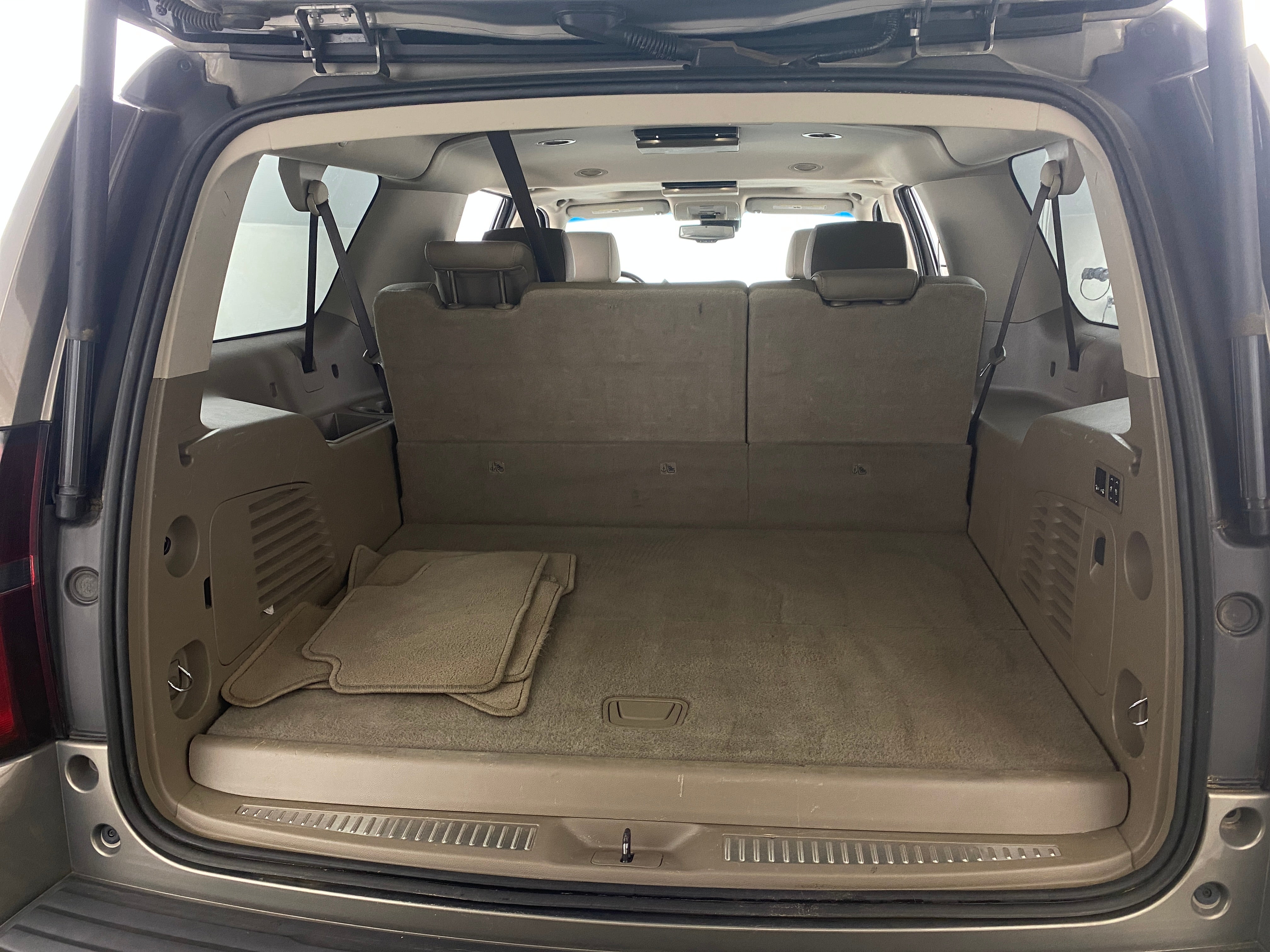 2018 Chevrolet Suburban LT 6