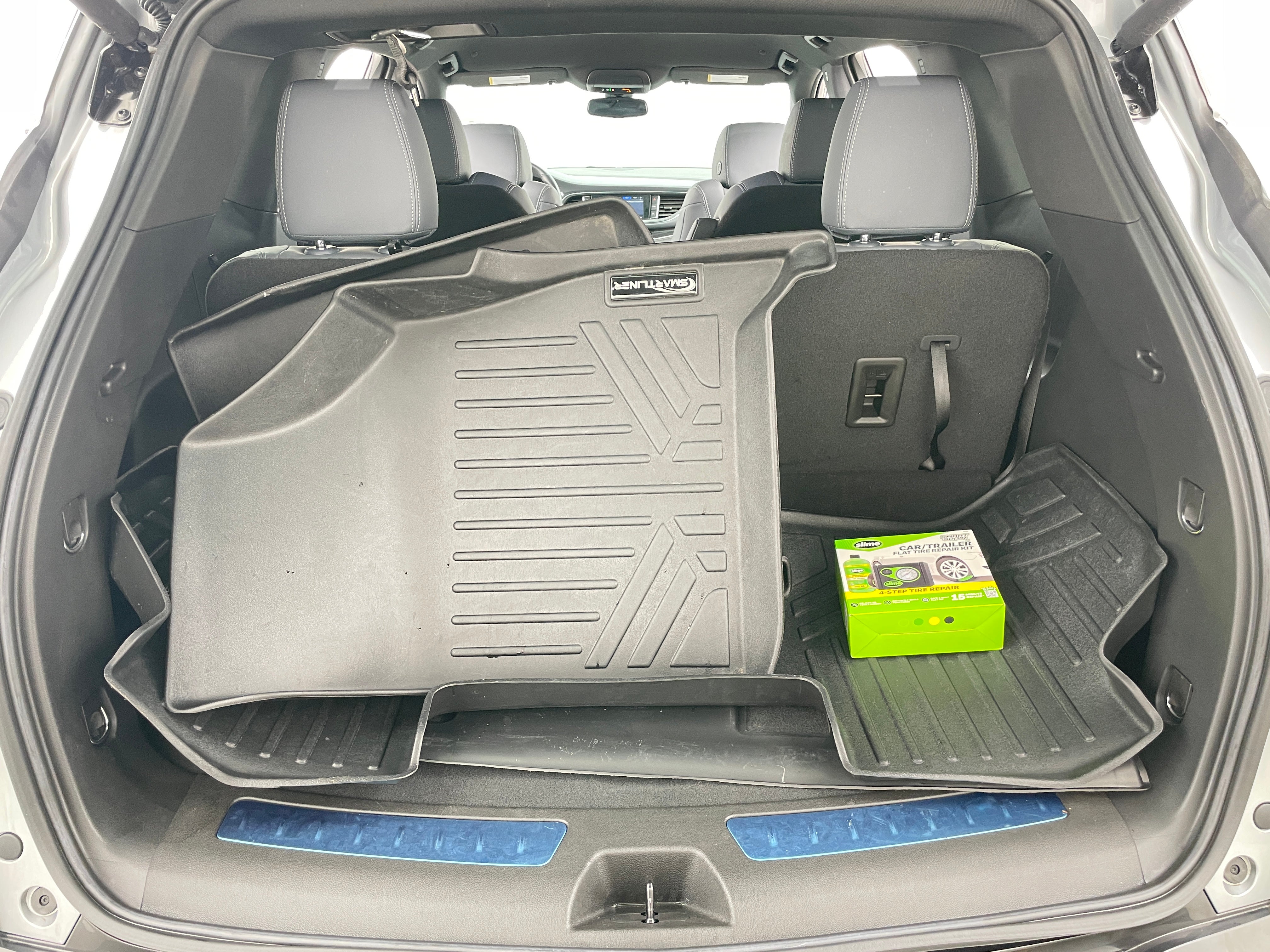 2023 Buick Enclave Essence 6