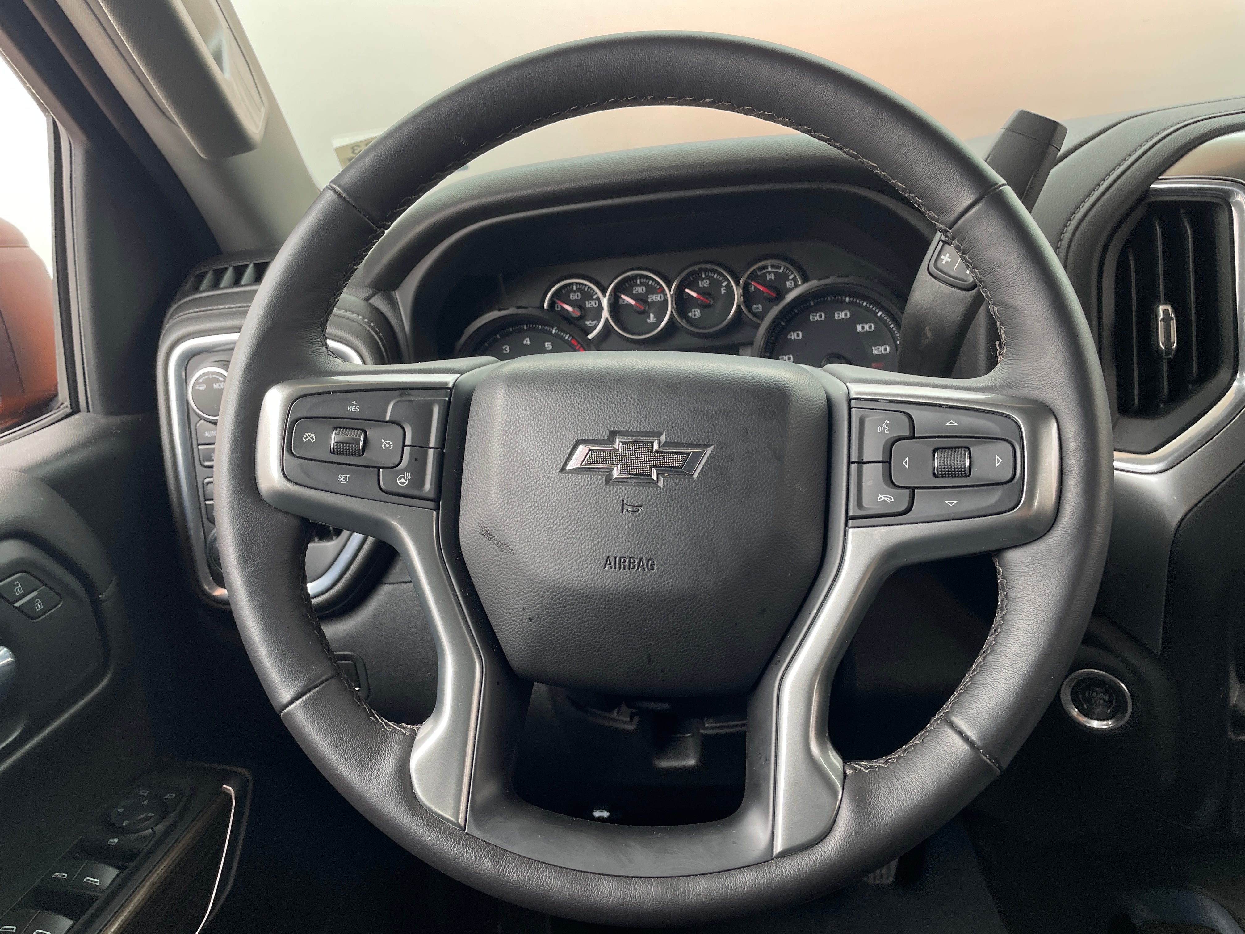 2022 Chevrolet Silverado 1500 Limited LT Trail Boss 5