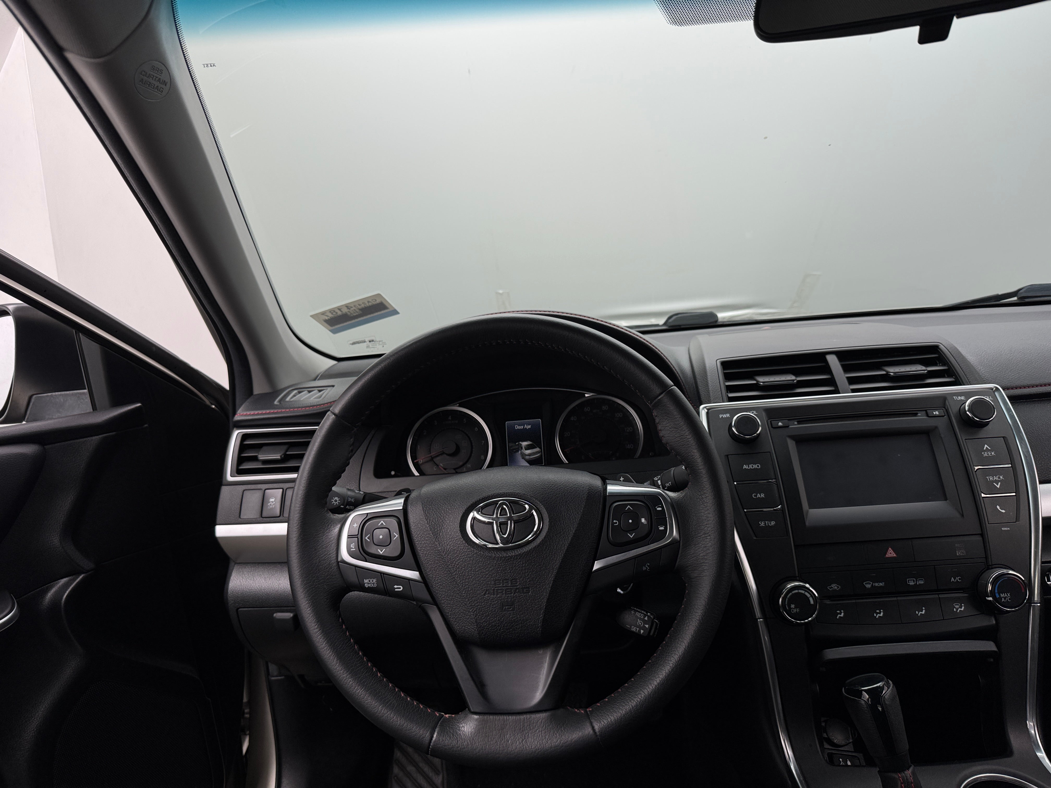 2017 Toyota Camry SE 5