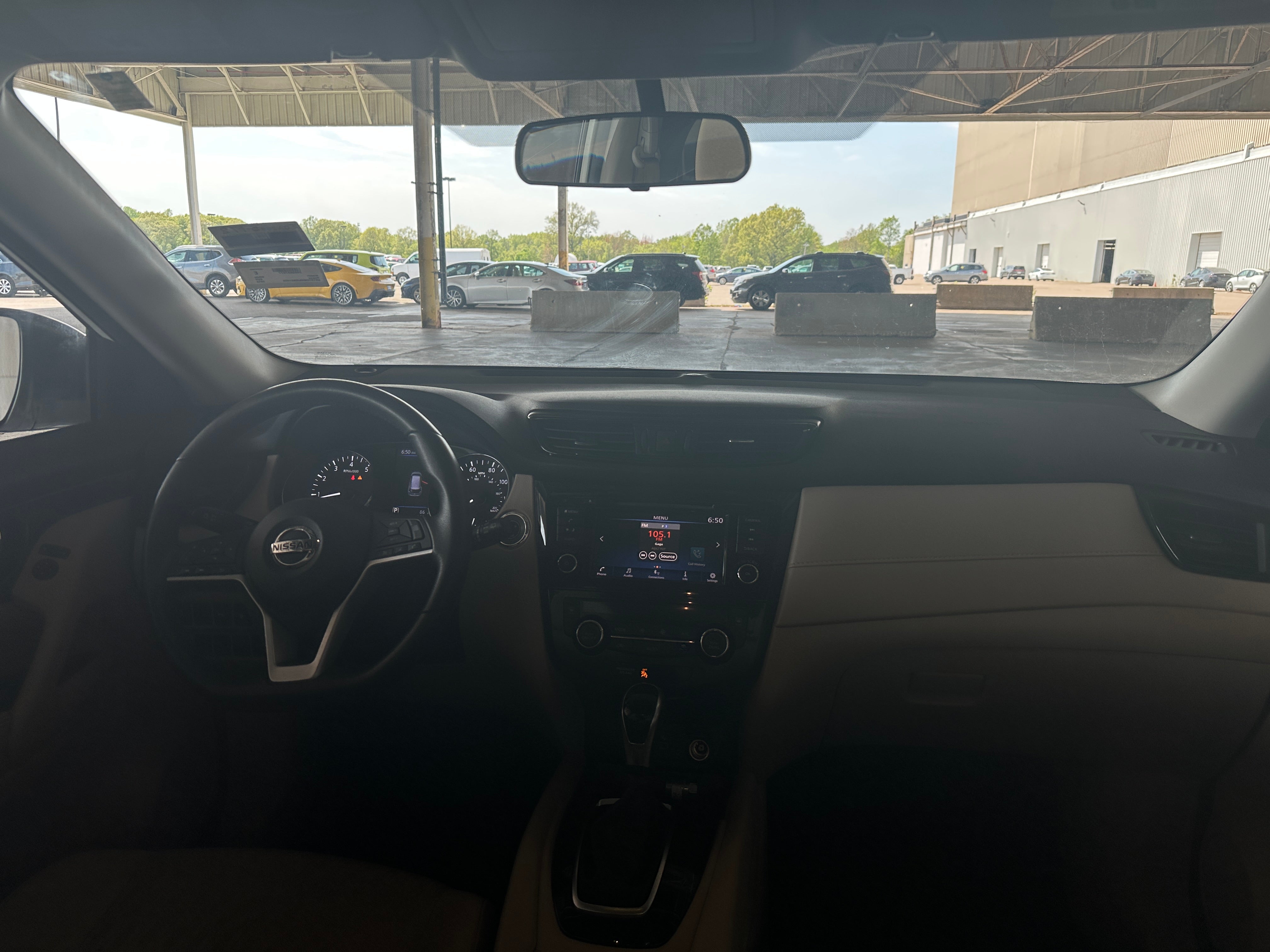 2018 Nissan Rogue SV 3