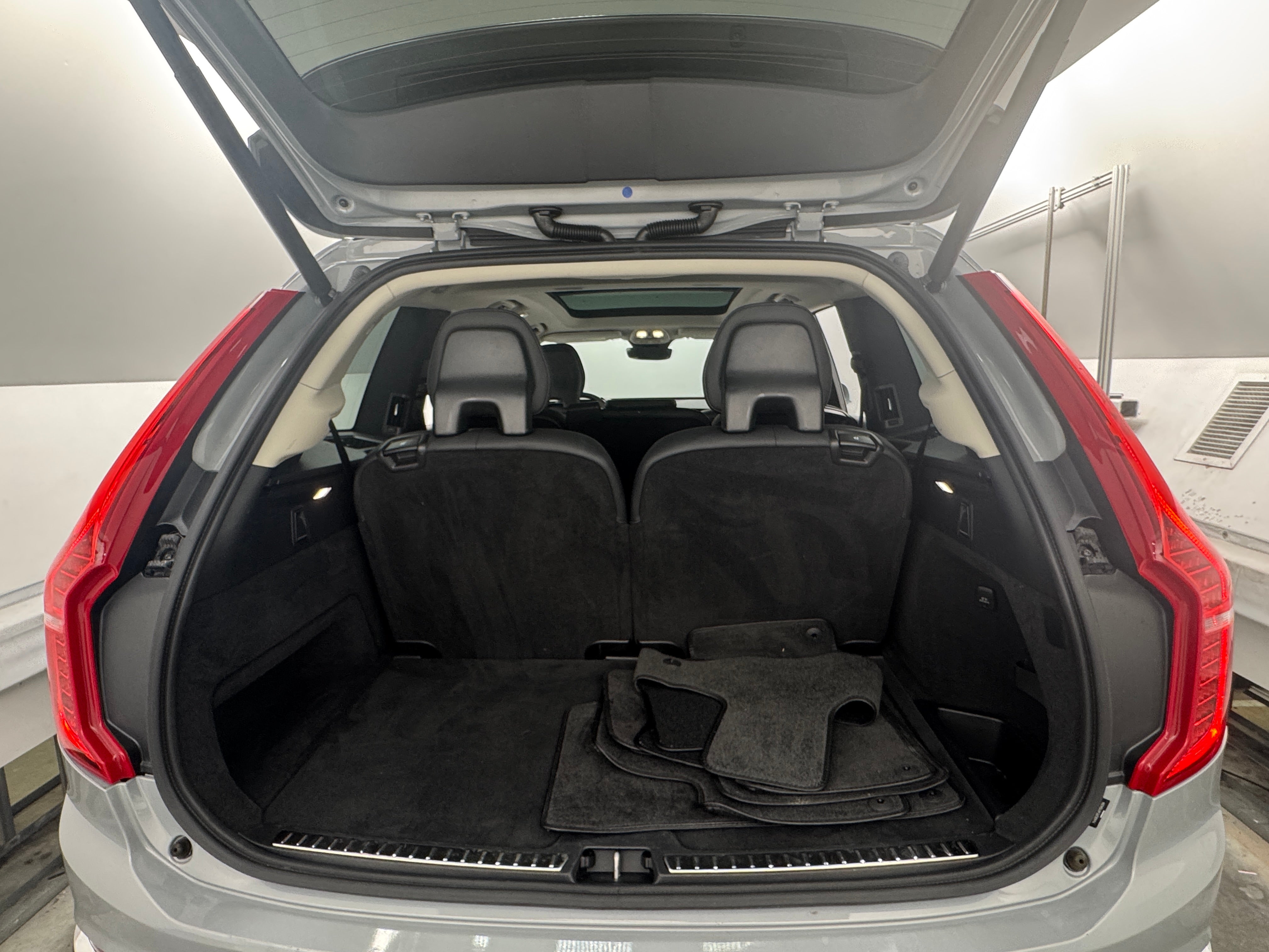 2024 Volvo XC90 B6 Plus 6