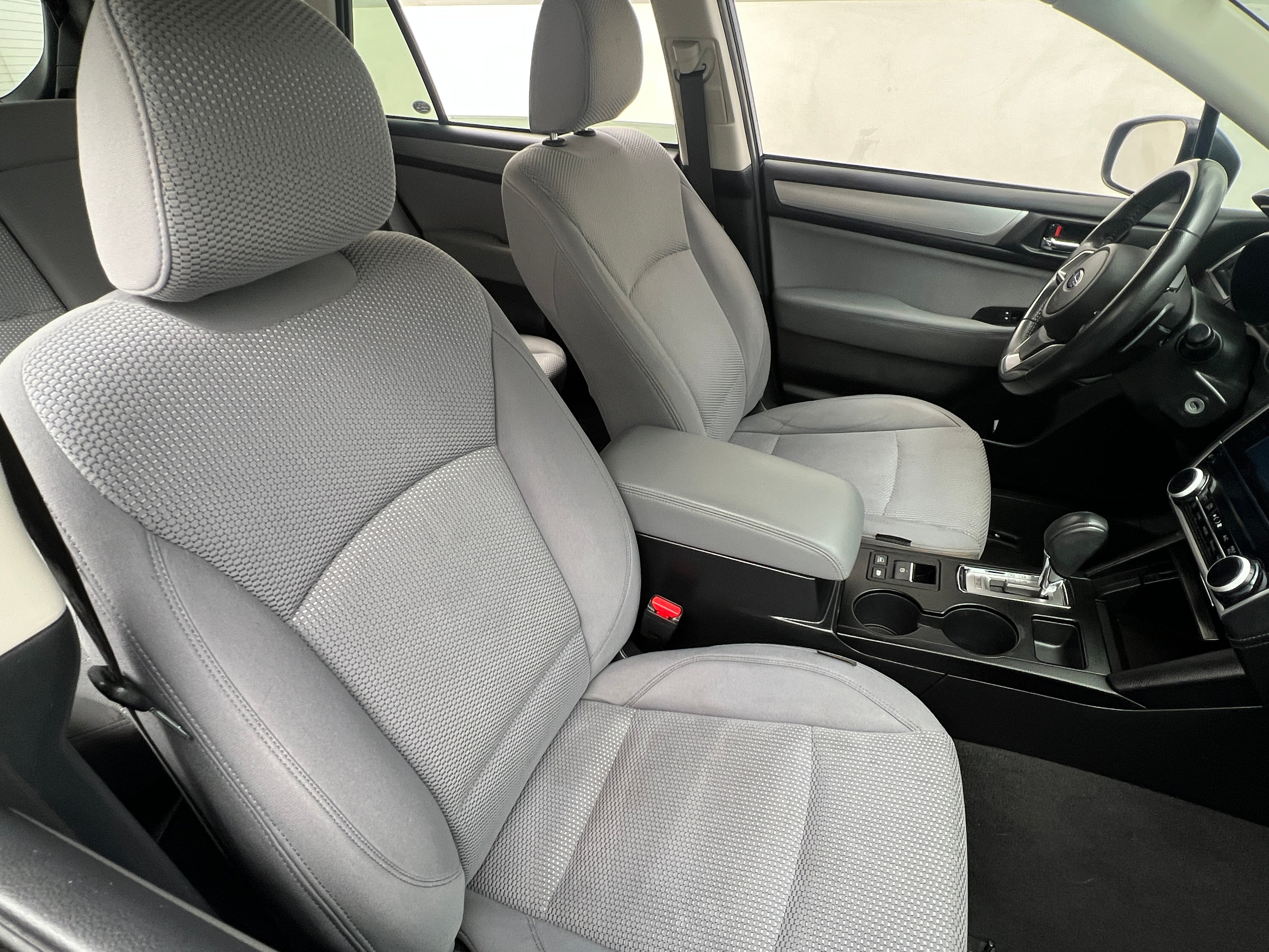 2019 Subaru Outback Premium 2