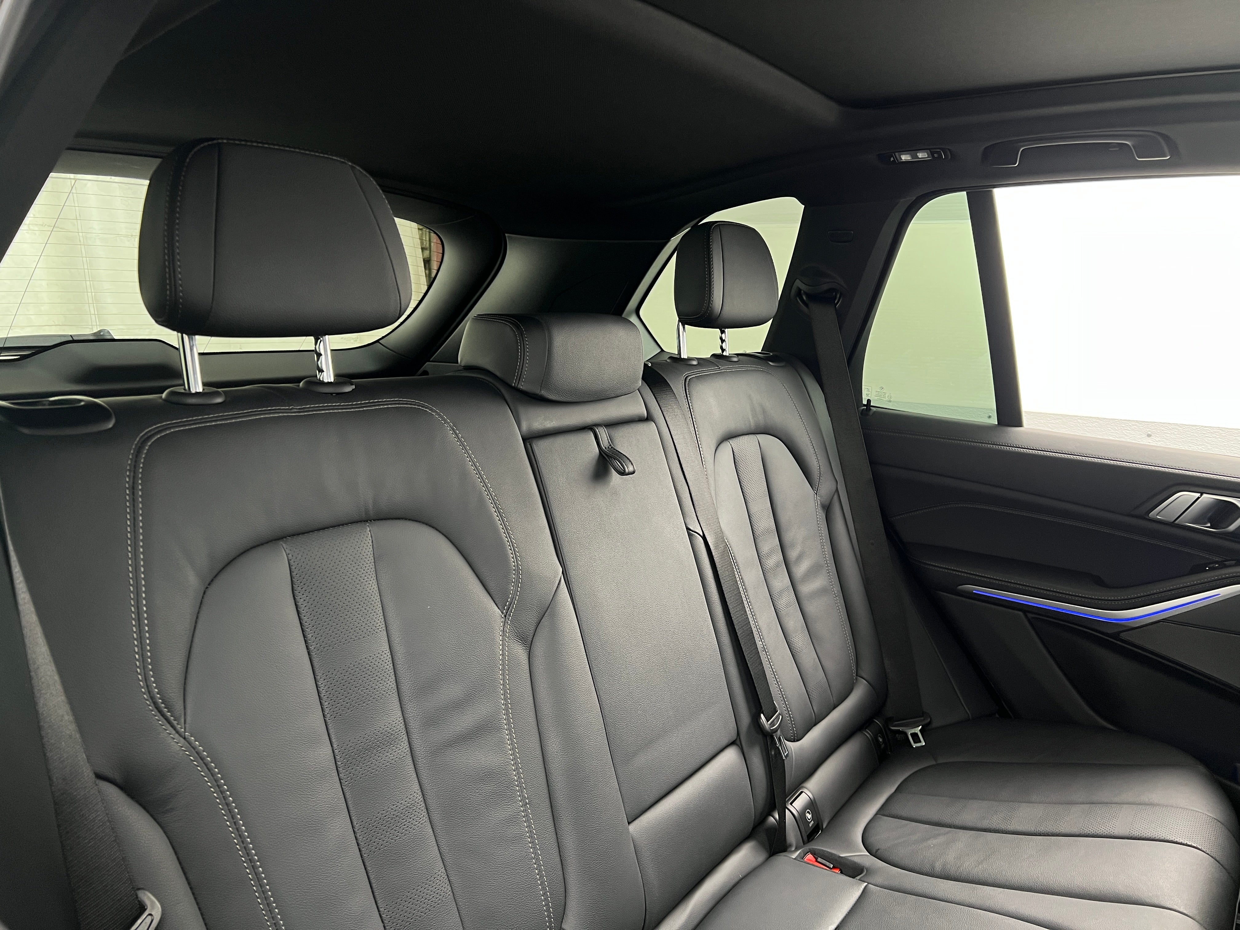 2022 BMW X5 M50i 5
