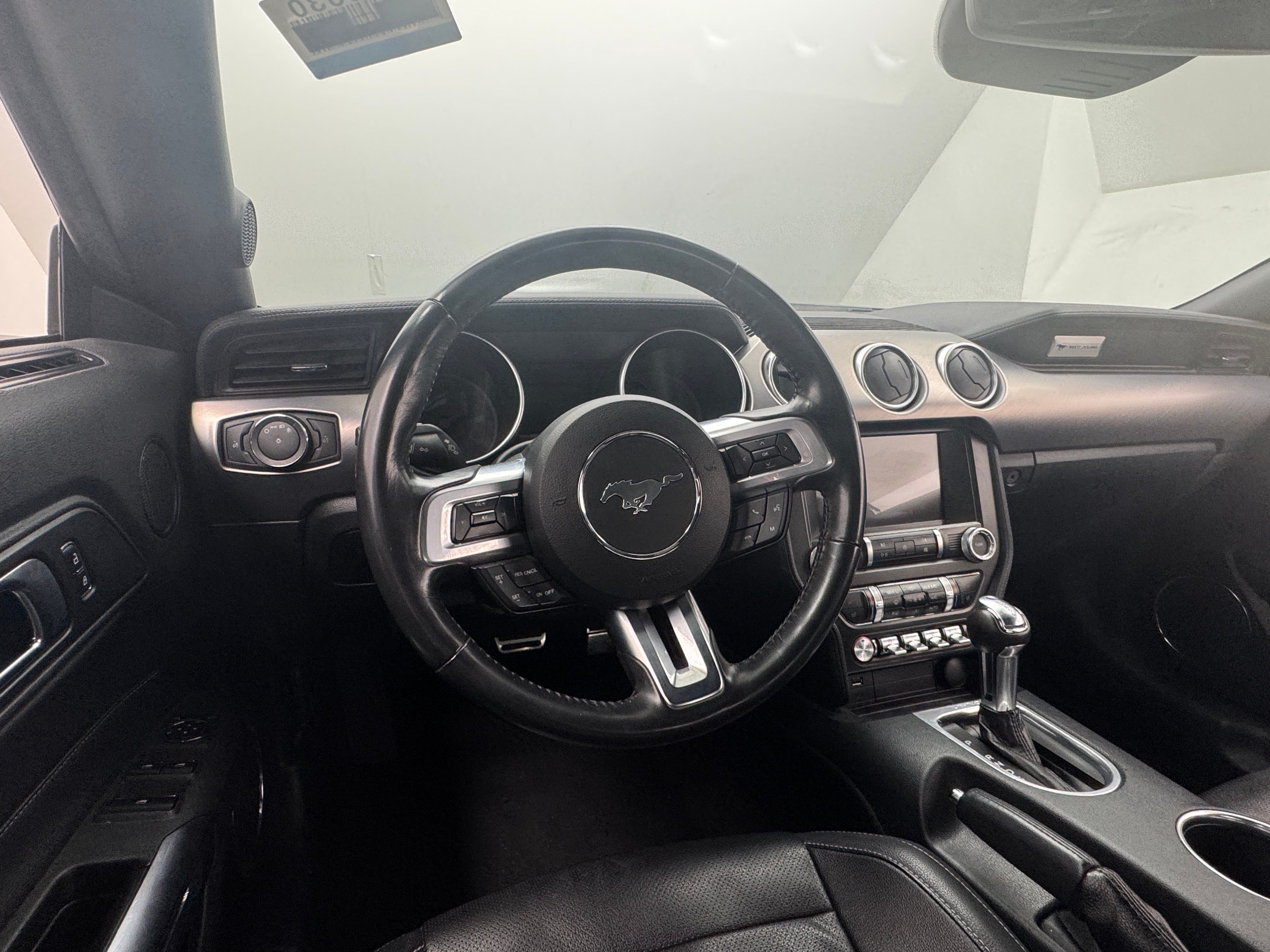 2022 Ford Mustang  5