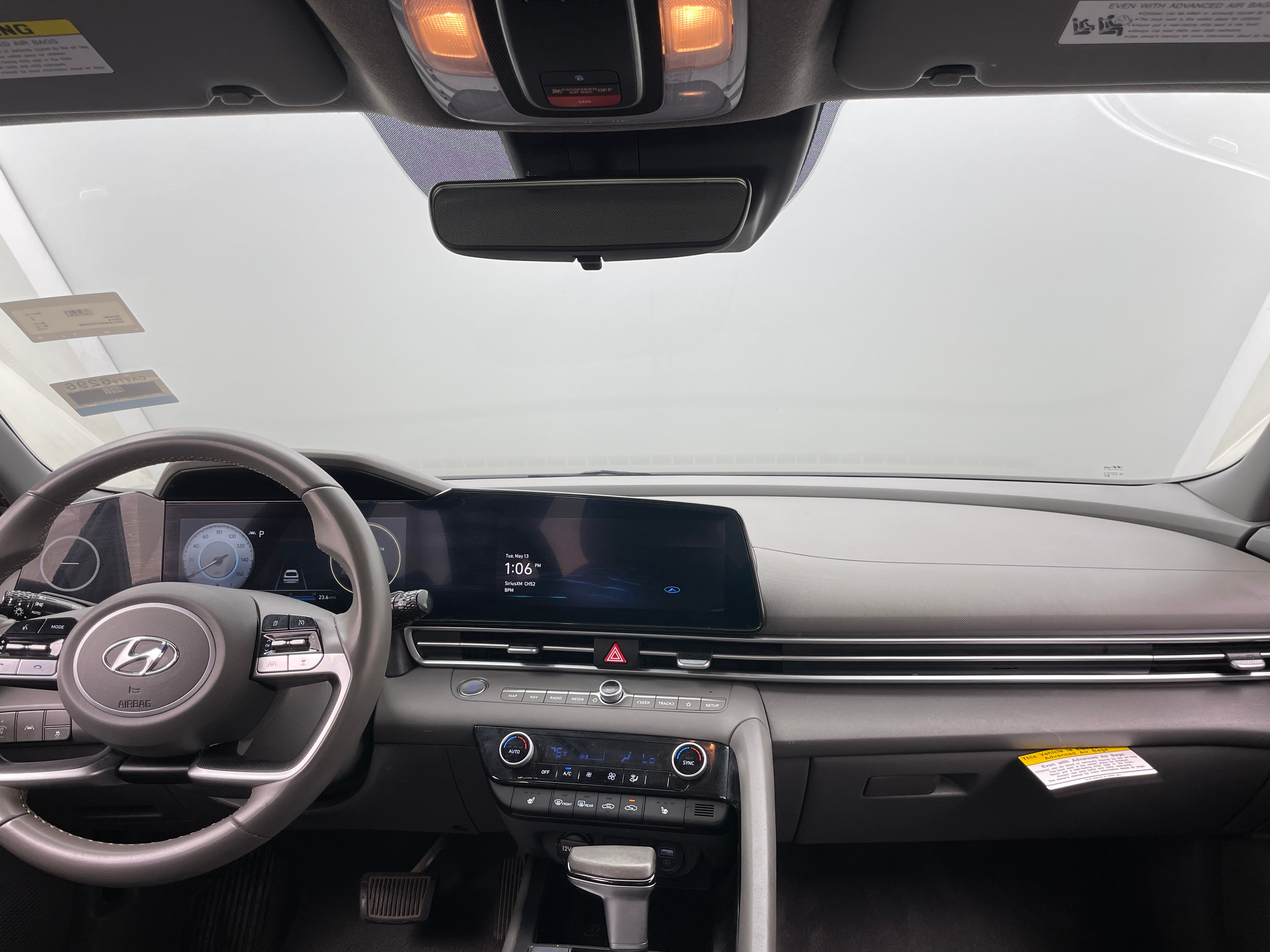 2023 Hyundai Elantra SEL 3