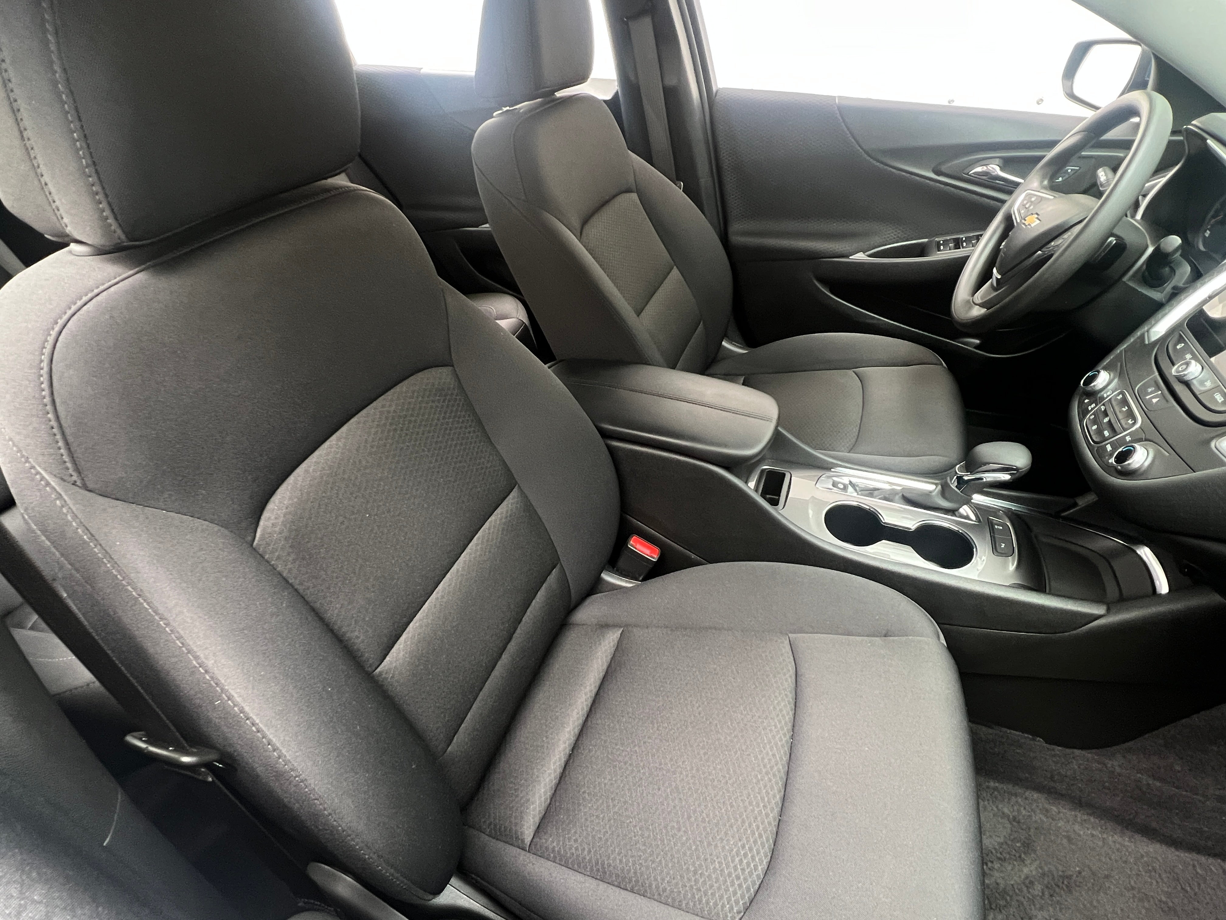 2024 Chevrolet Malibu LT 2